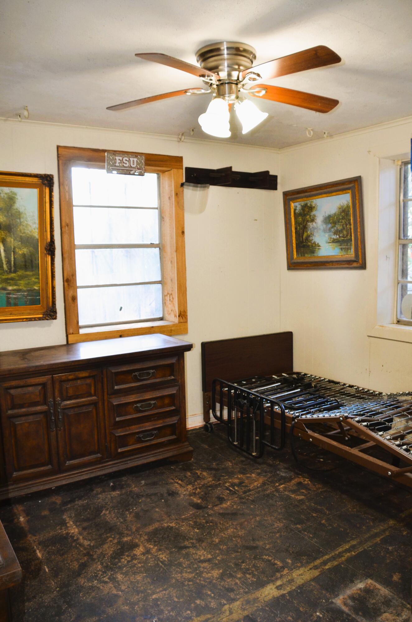 RESUB OF KELLYS ADD TO DESTIN - Land