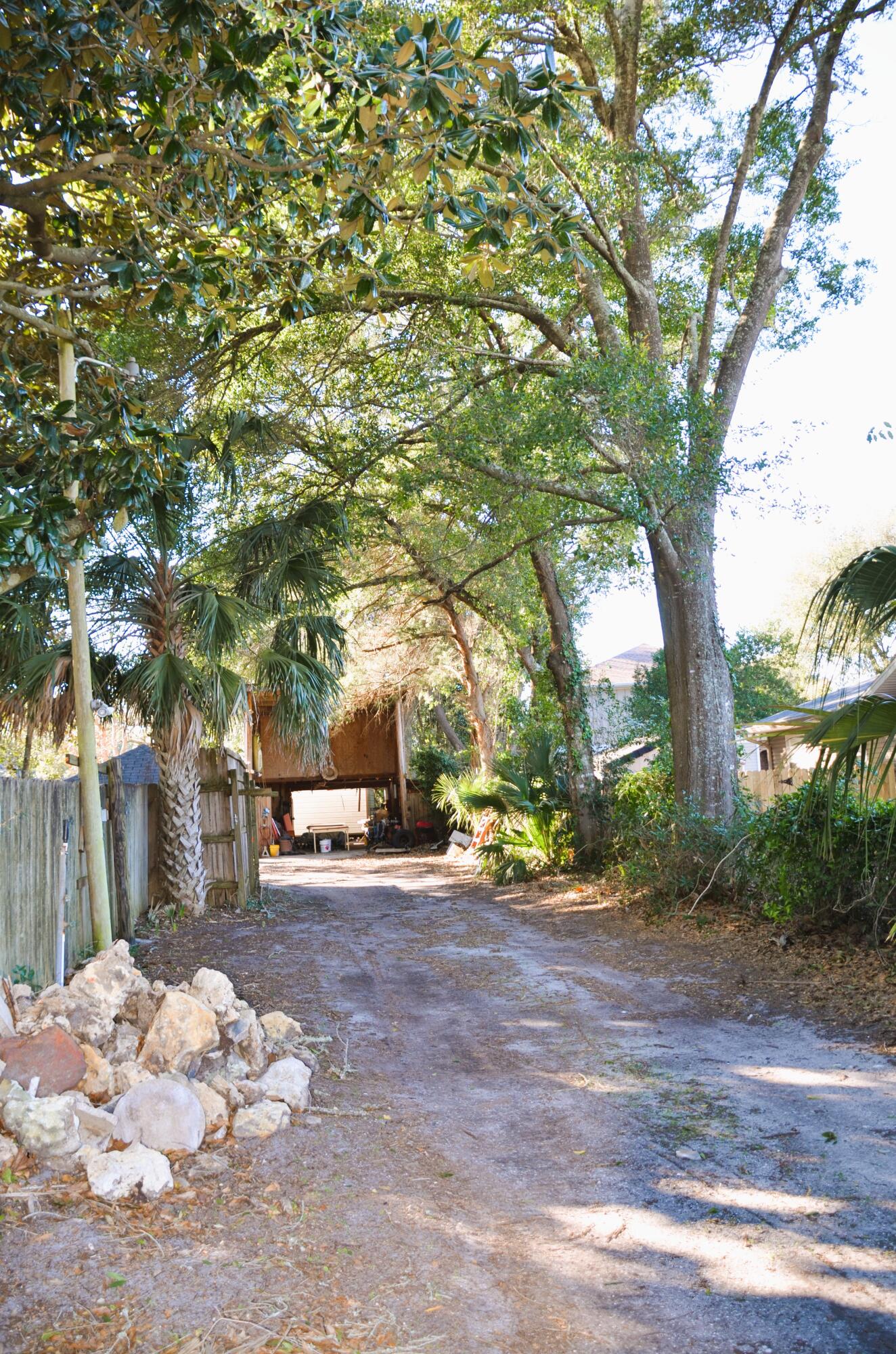 RESUB OF KELLYS ADD TO DESTIN - Land