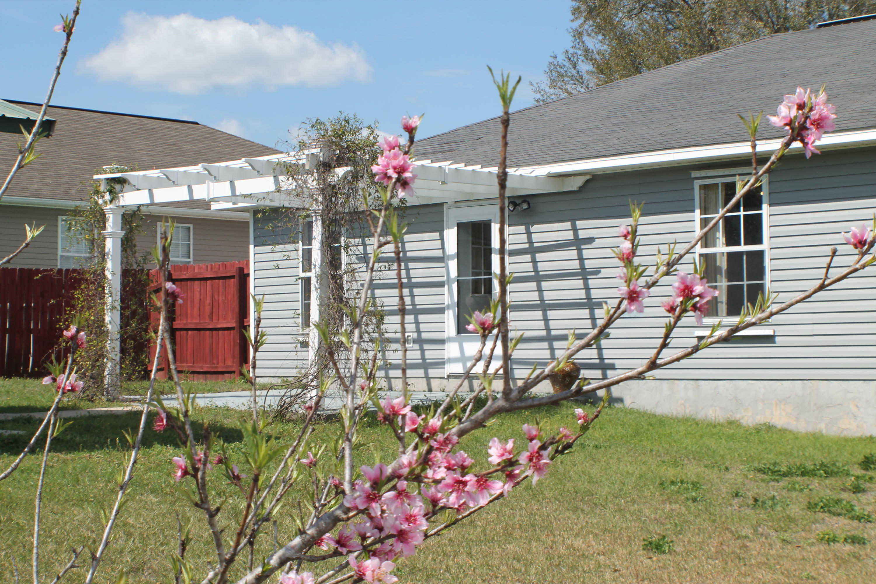 FAIRCHILD ESTATES - Residential