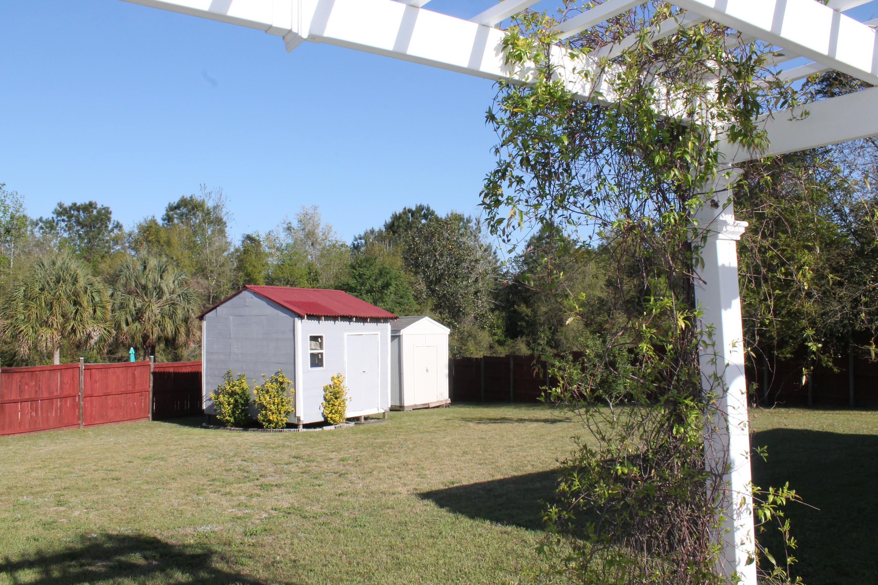 FAIRCHILD ESTATES - Residential