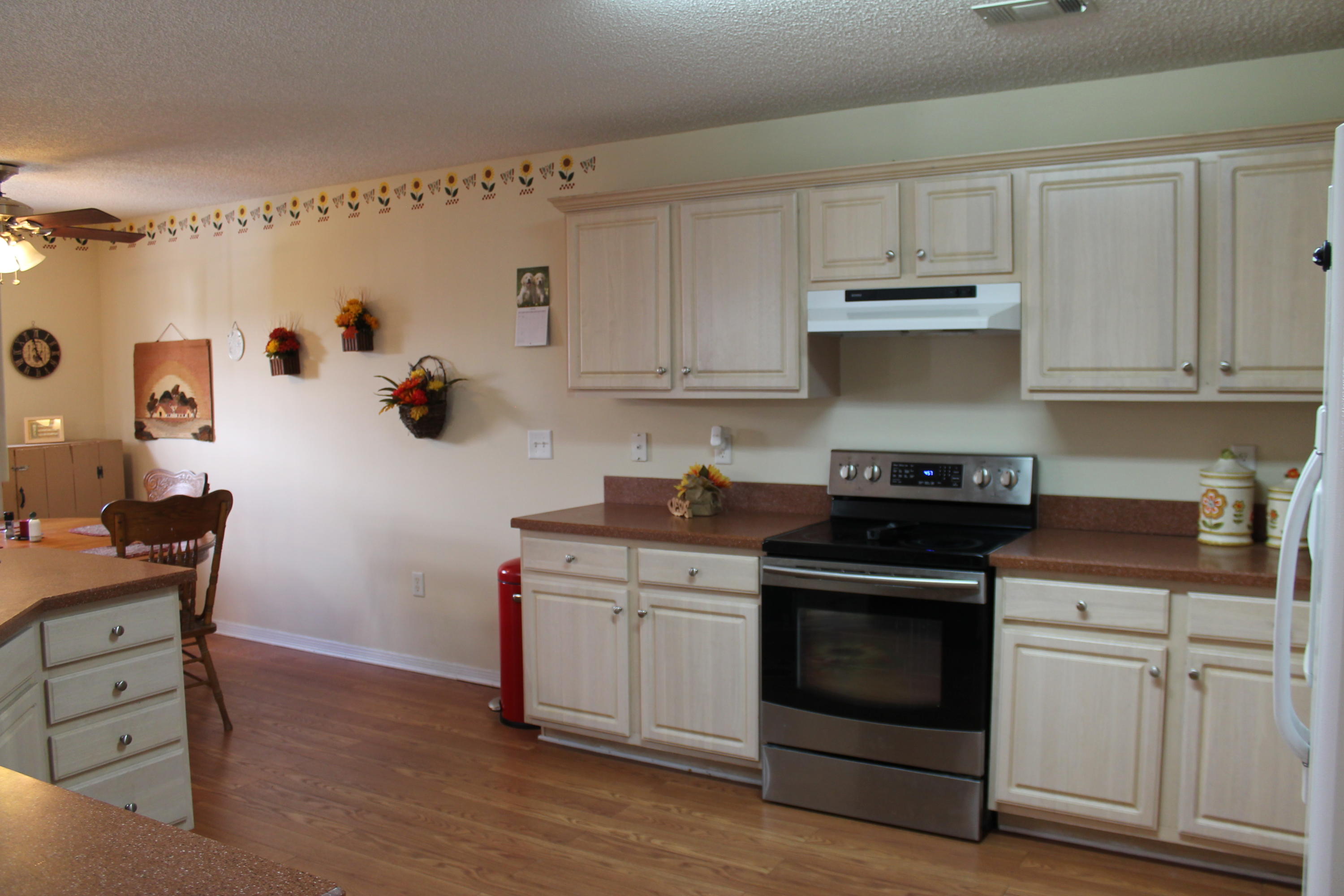 FAIRCHILD ESTATES - Residential