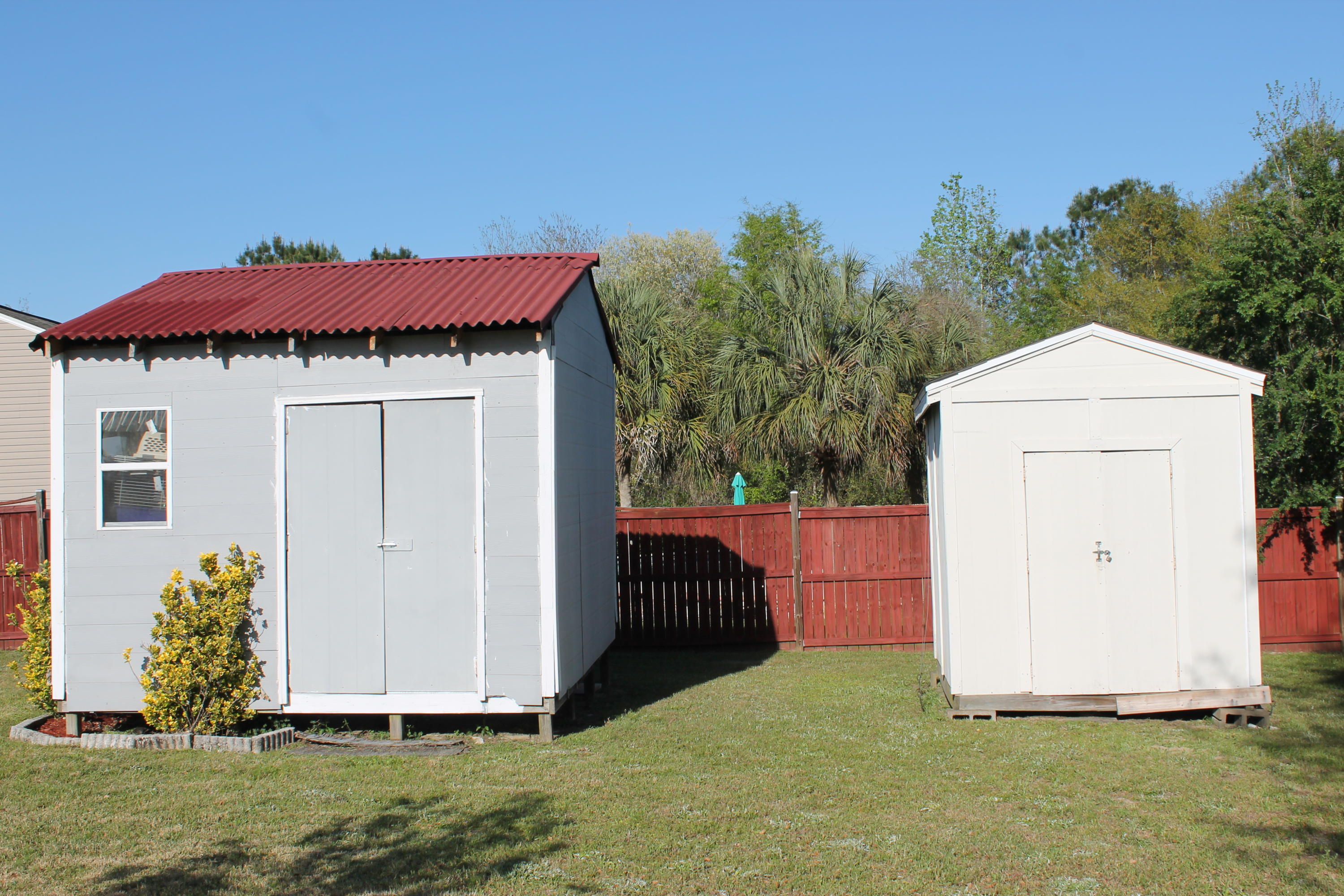 FAIRCHILD ESTATES - Residential