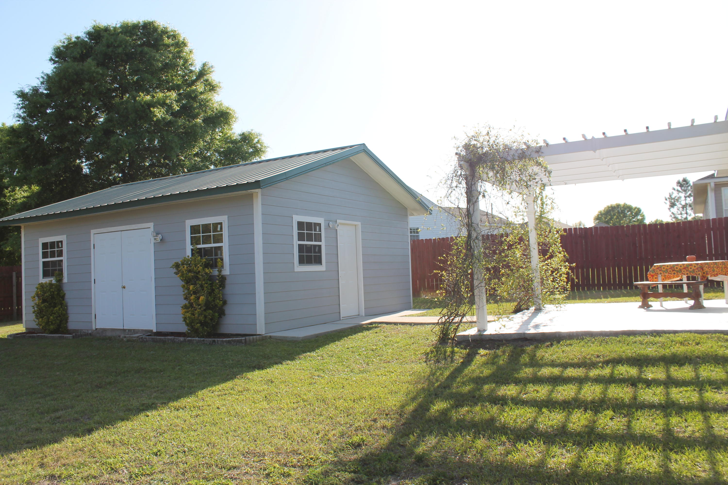 FAIRCHILD ESTATES - Residential