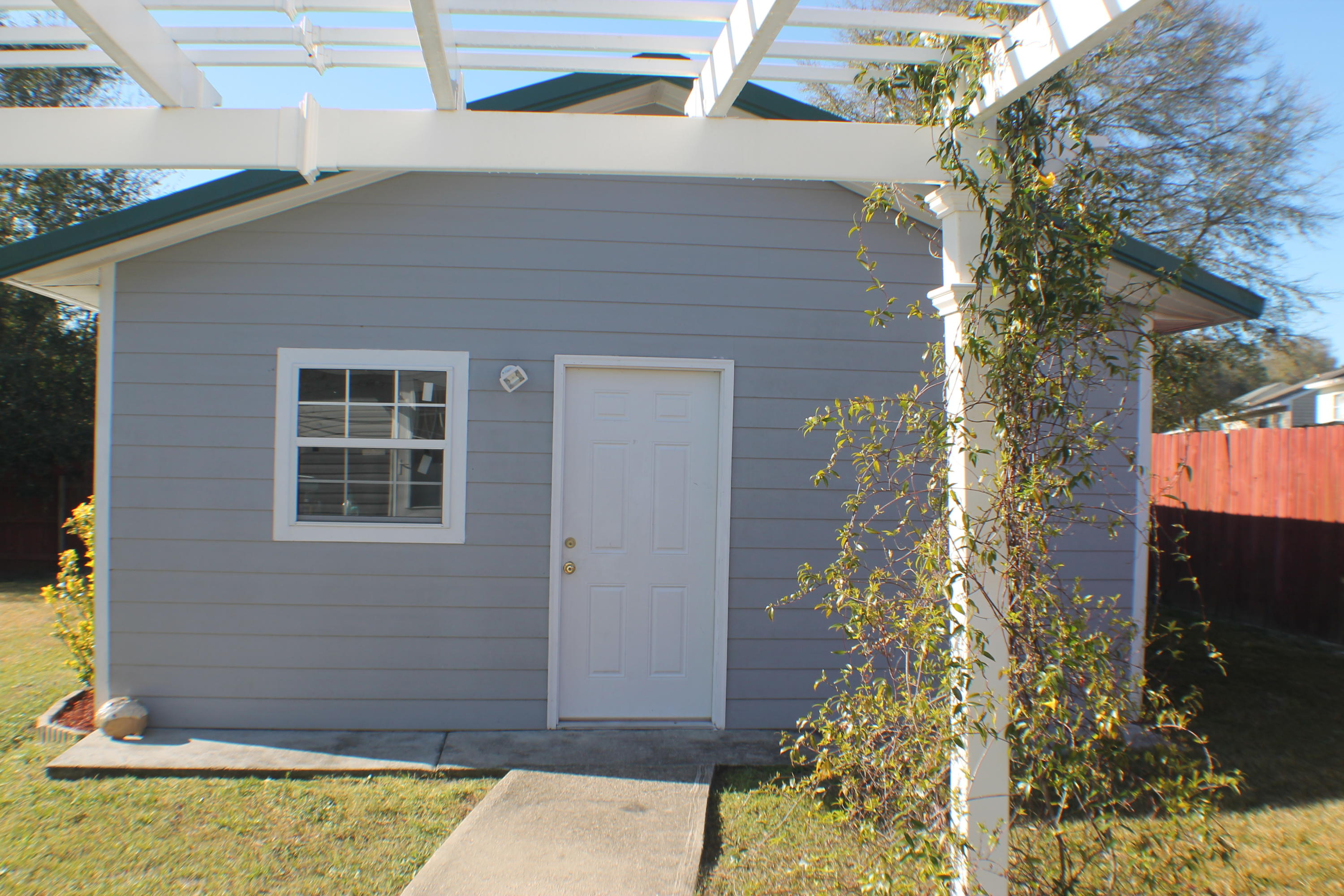 FAIRCHILD ESTATES - Residential