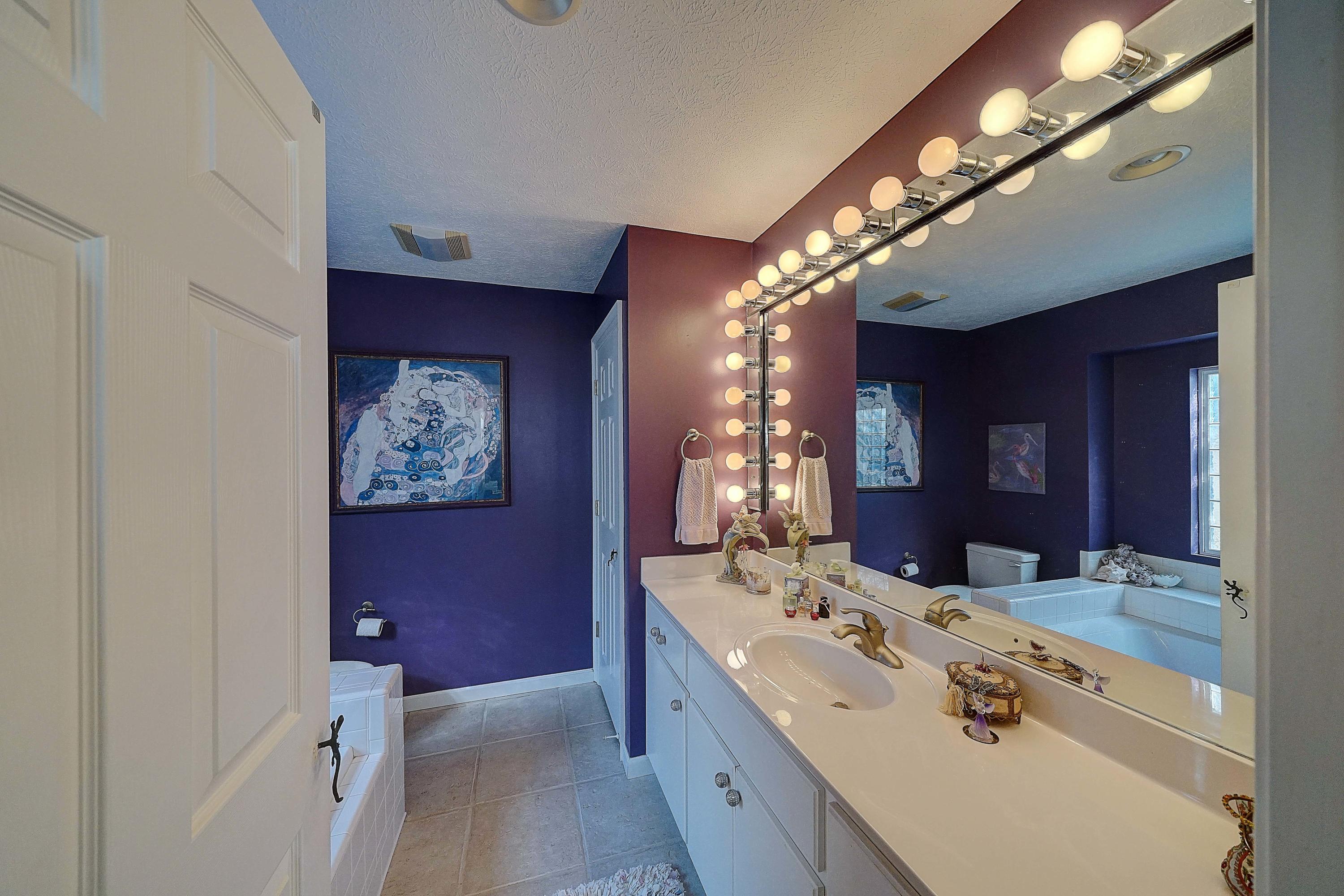 RIVIERA BEACH 1ST ADDN - Residential