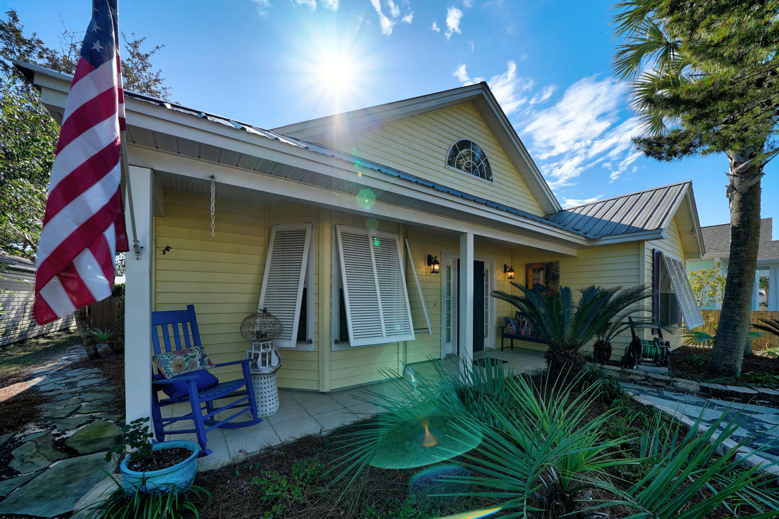 RIVIERA BEACH 1ST ADDN - Residential