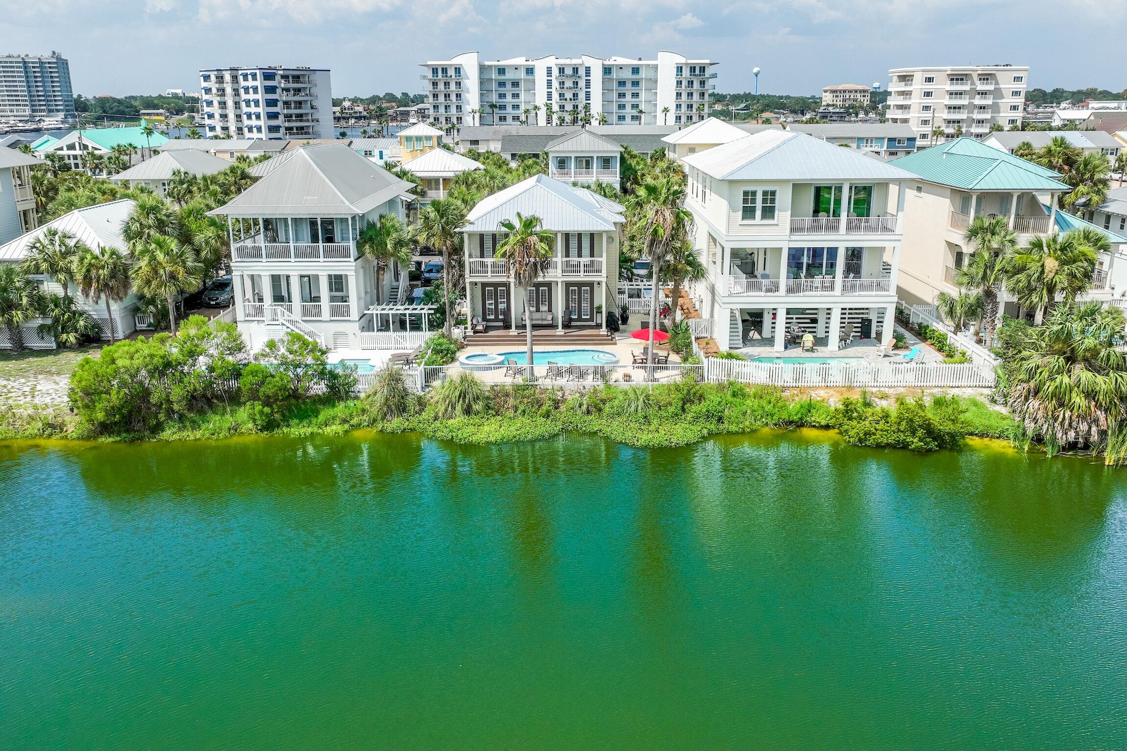 DESTIN POINTE - Residential