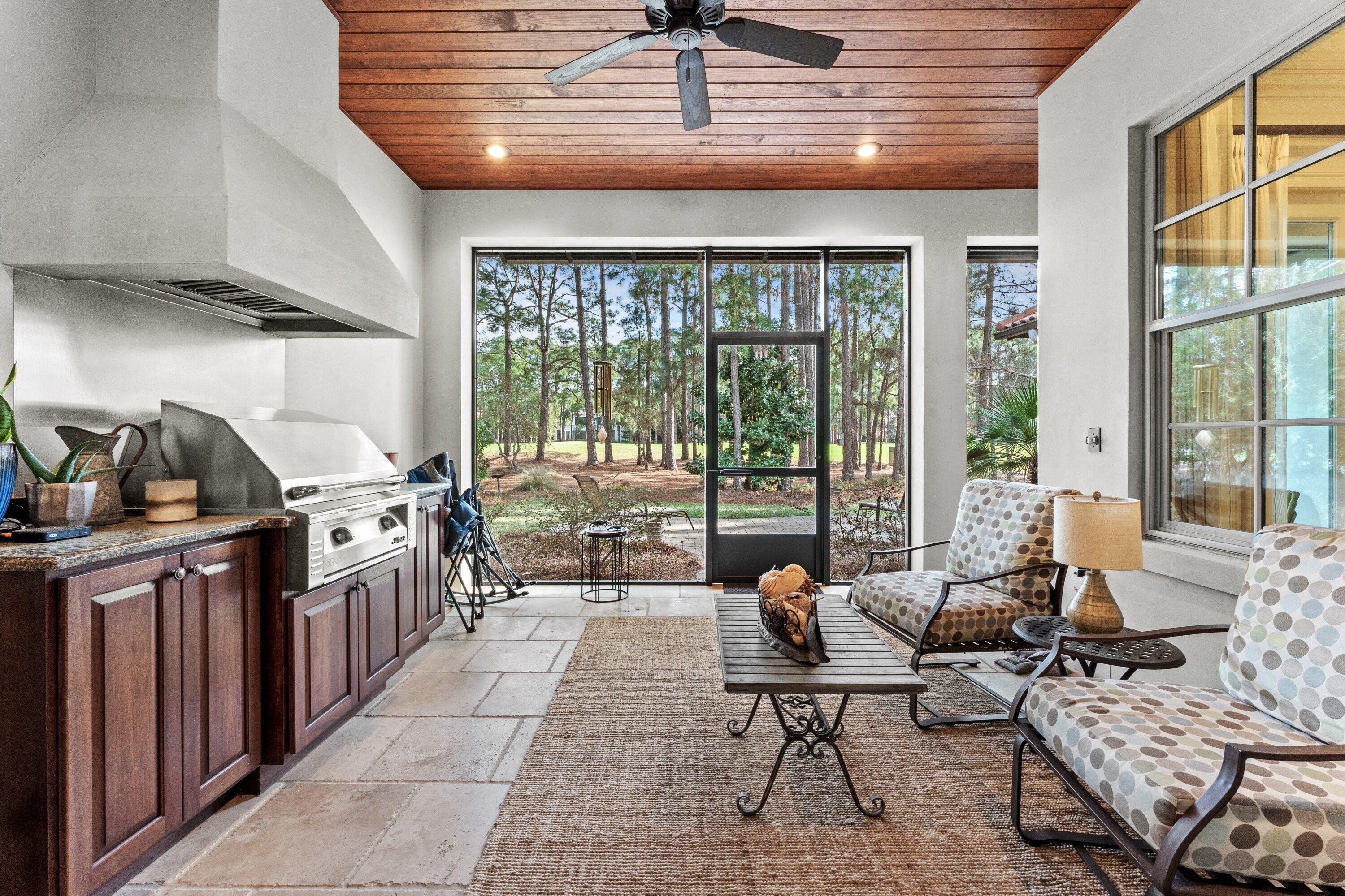 BURNT PINE - Residential