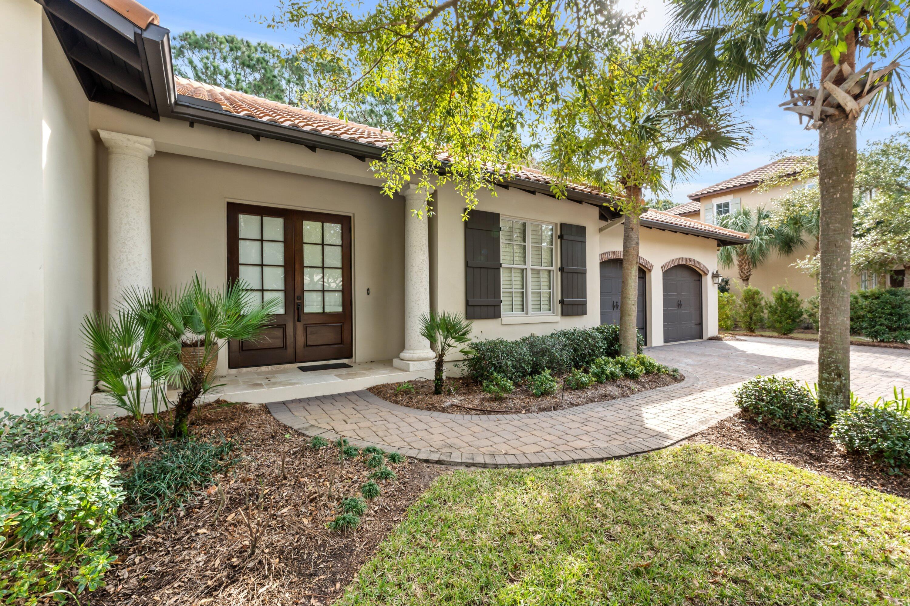 BURNT PINE - Residential