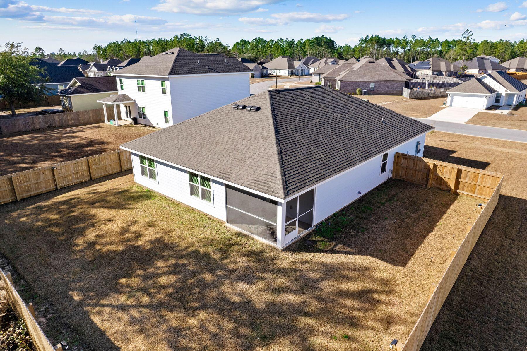 ASHTON PARK - Residential