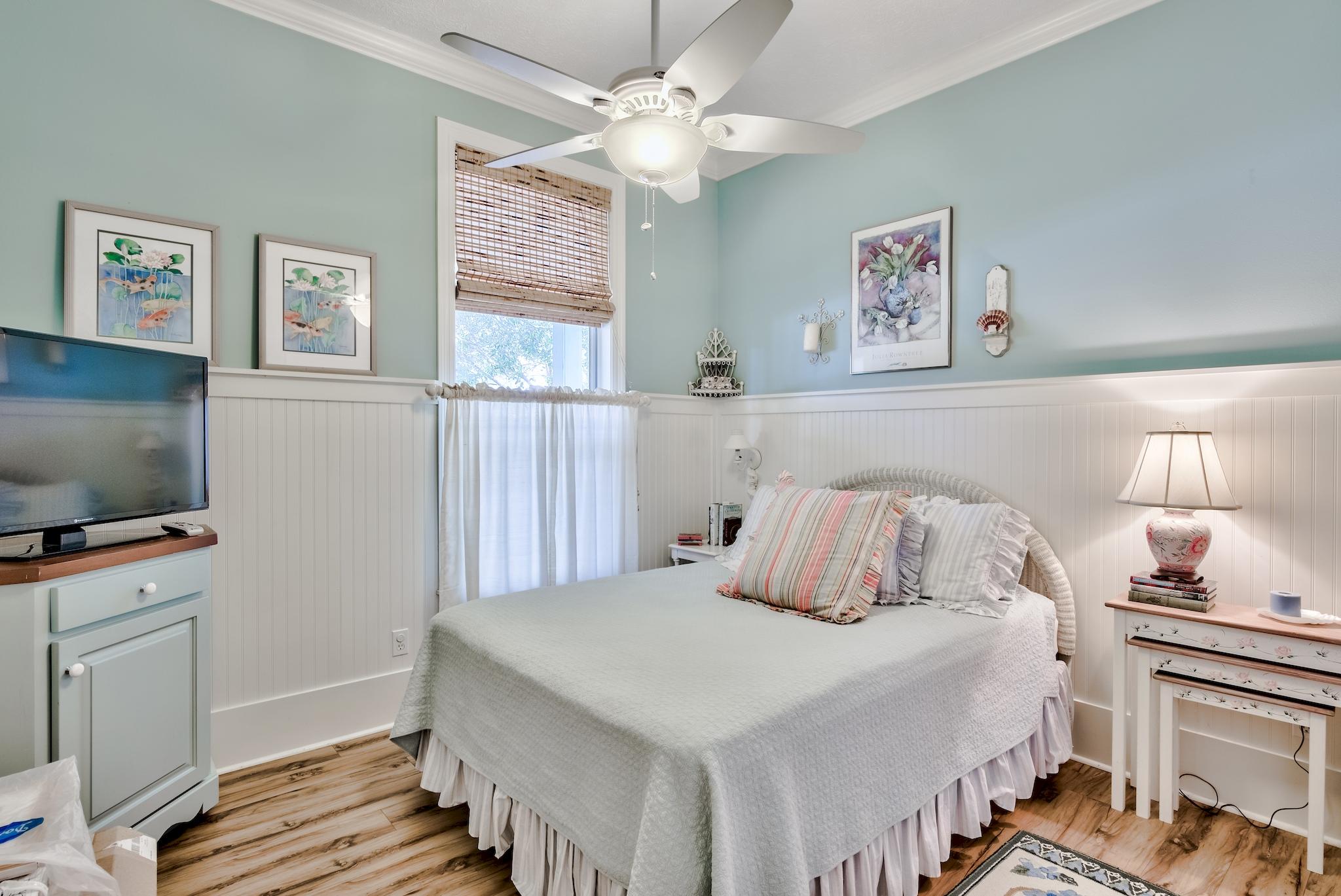 SEABREEZE EAST - Residential