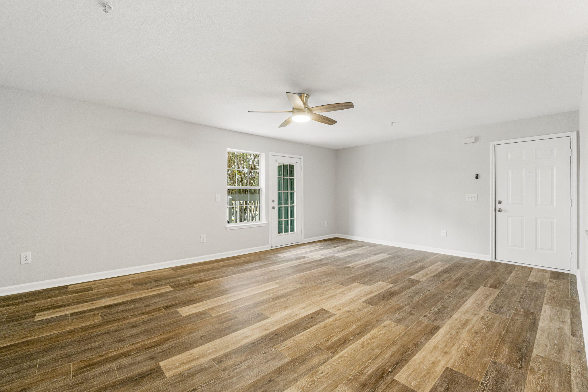 INDIAN LAKE - Residential