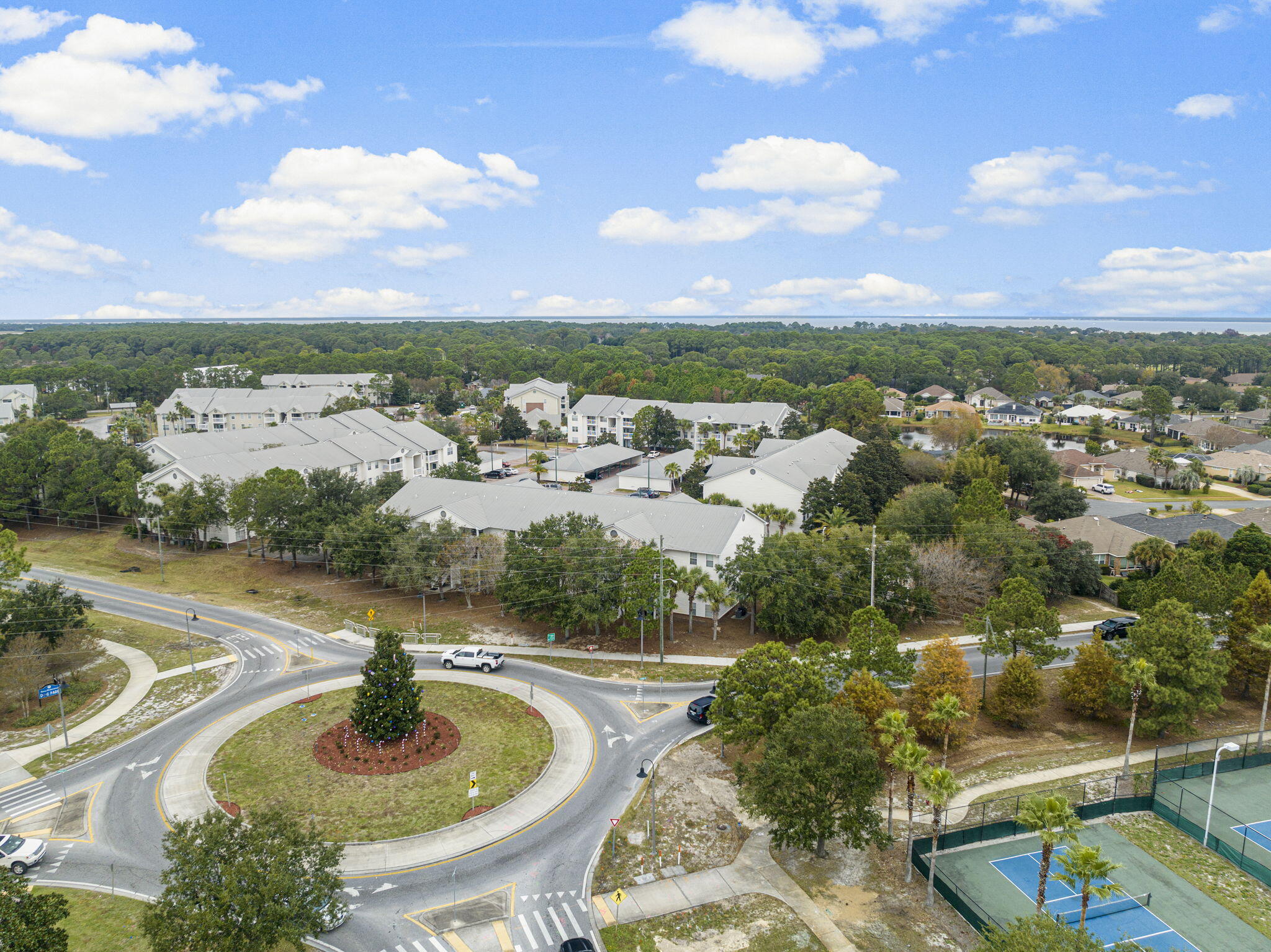 INDIAN LAKE - Residential