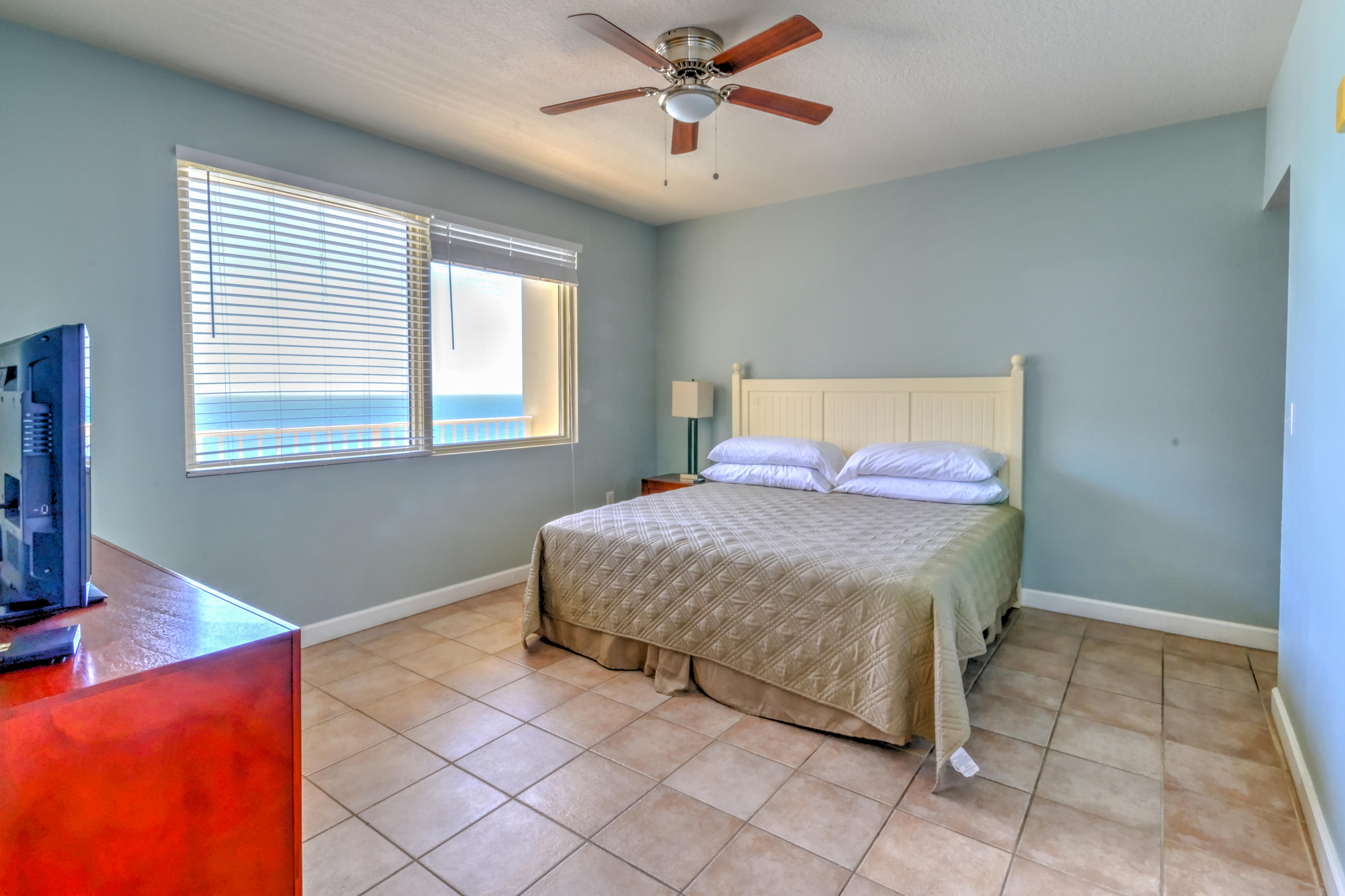 SHORES OF PANAMA - Residential