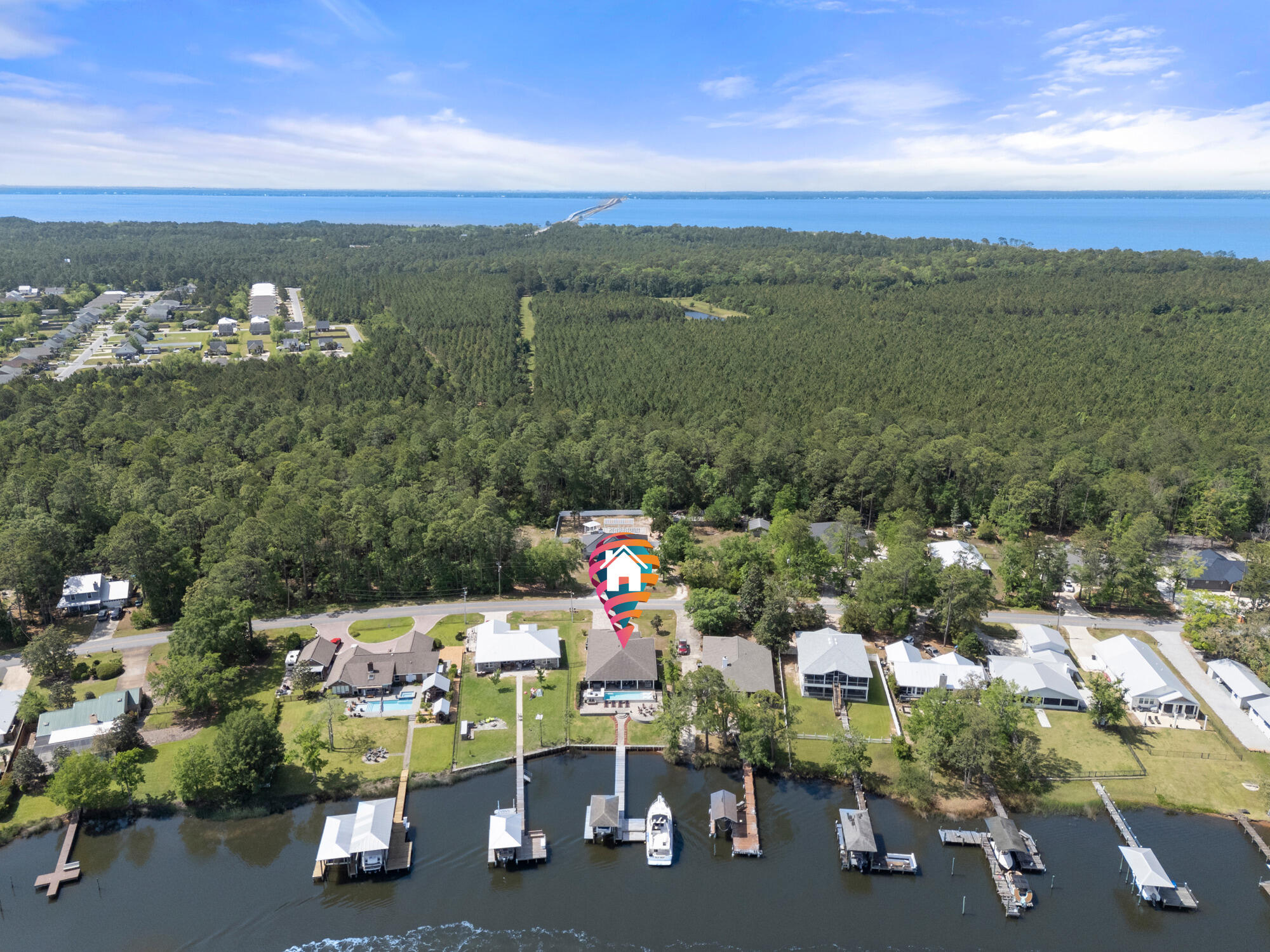 BAY GROVE - Residential