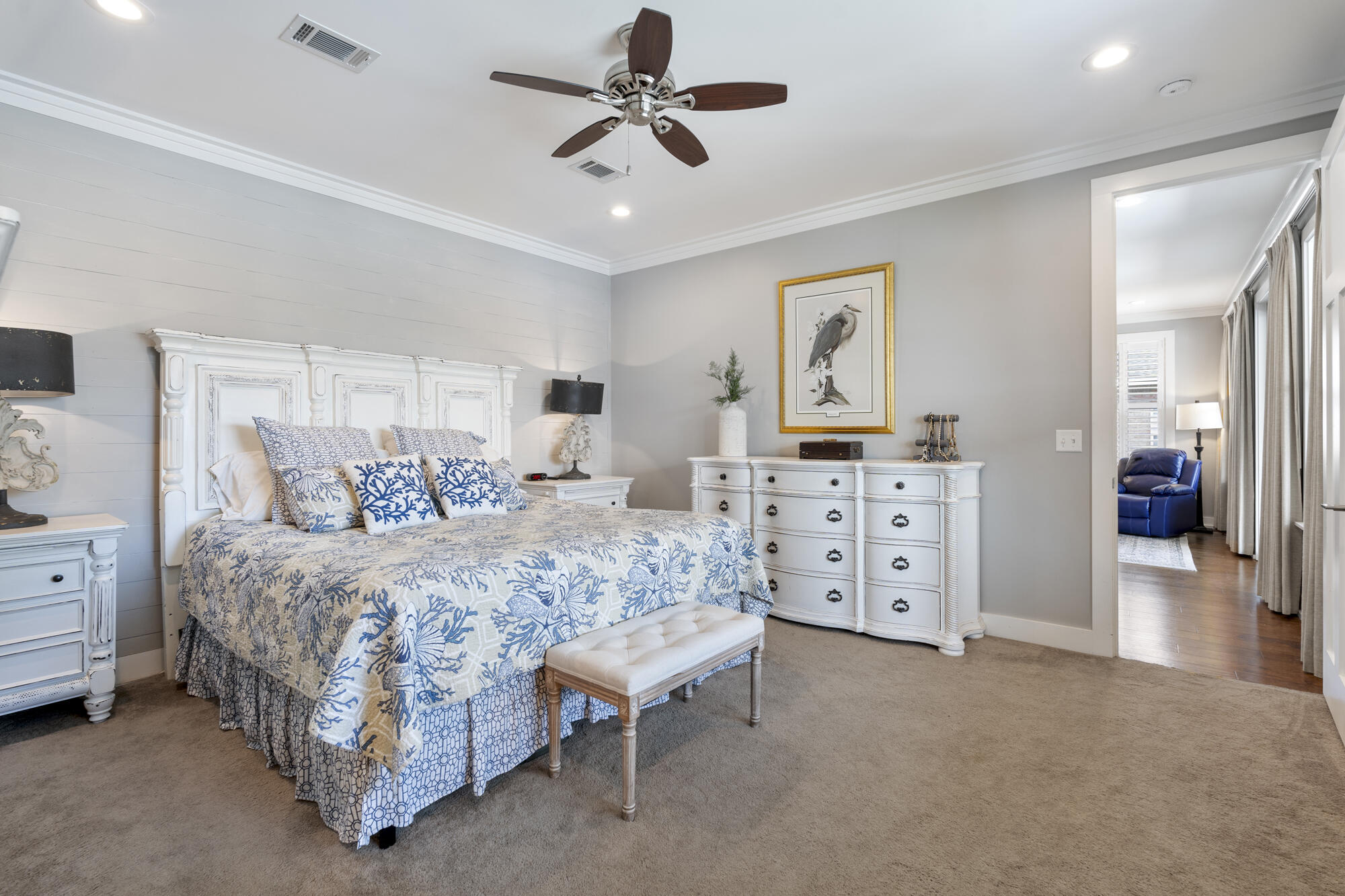 BAY GROVE - Residential