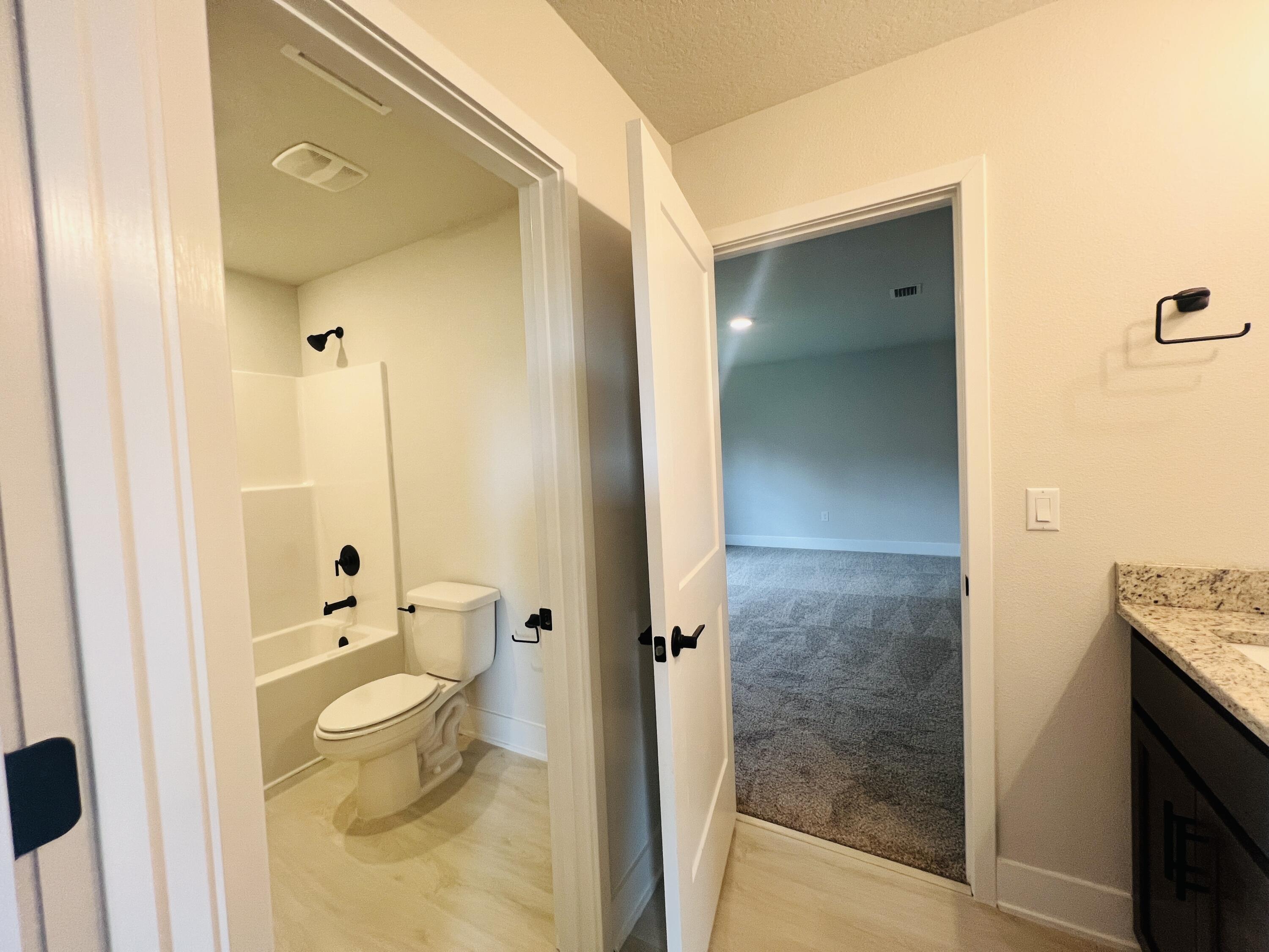 HIDDEN PINES PH 1 - Residential