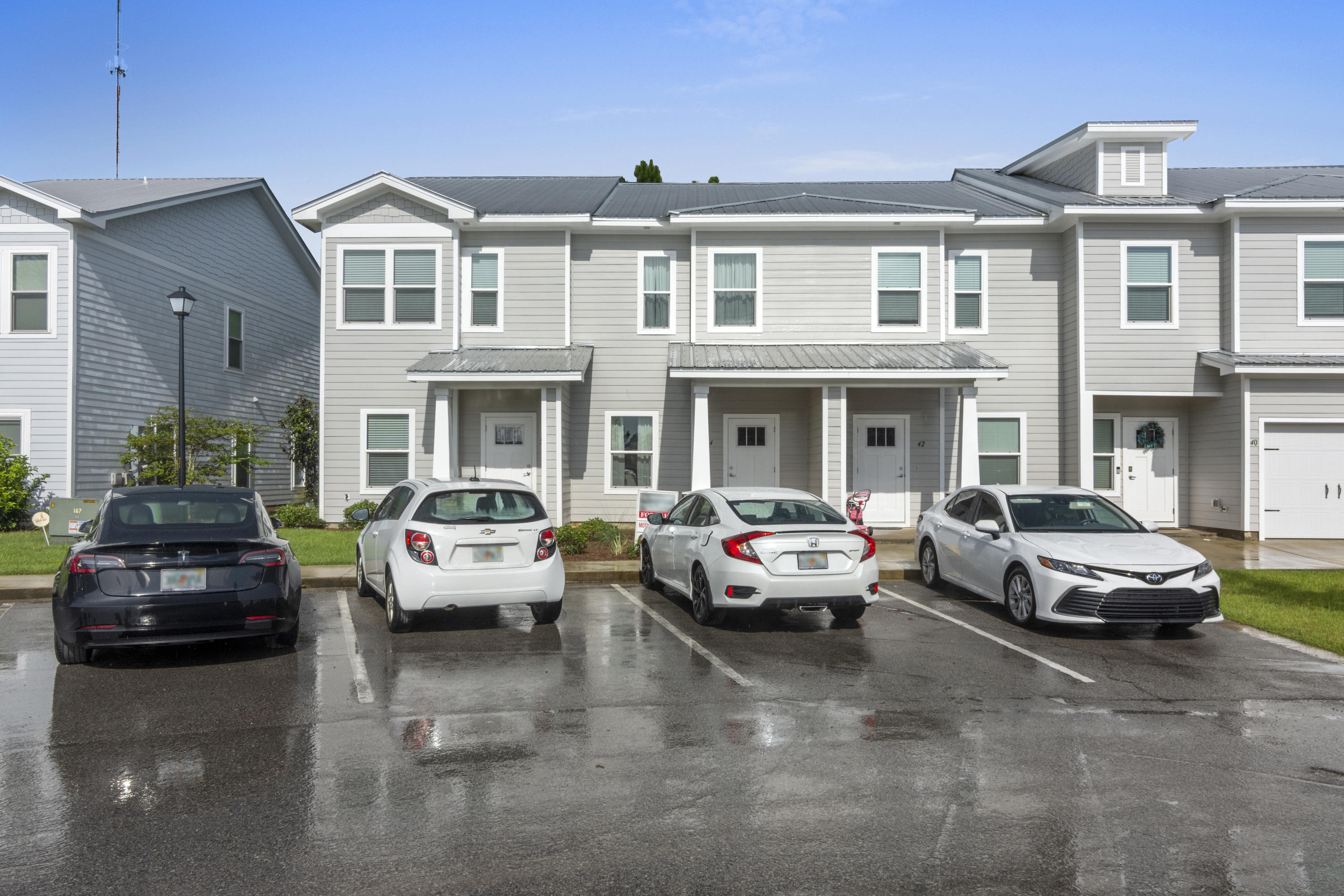 VERANDAS AT FREEPORT - Residential