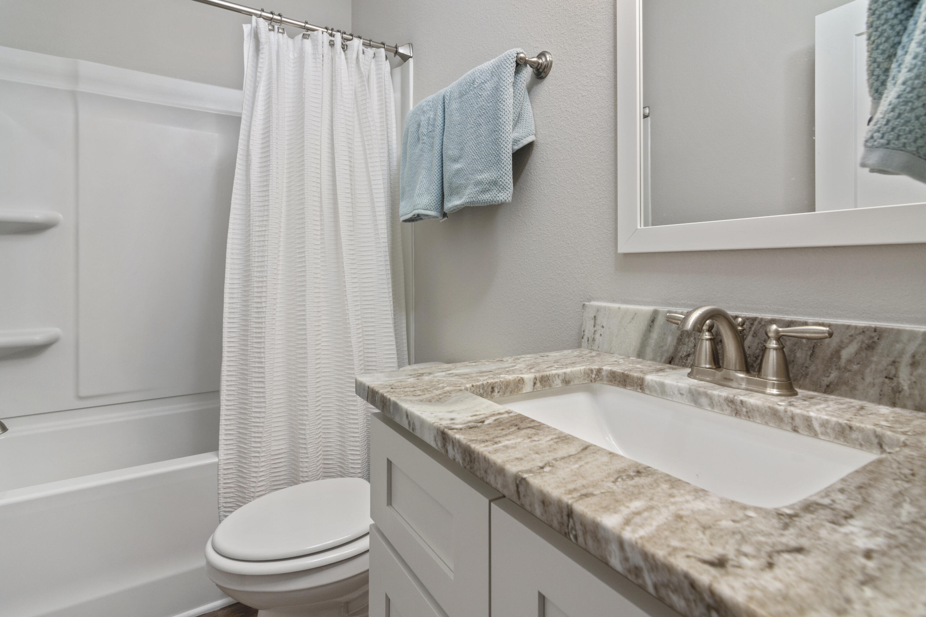 VERANDAS AT FREEPORT - Residential