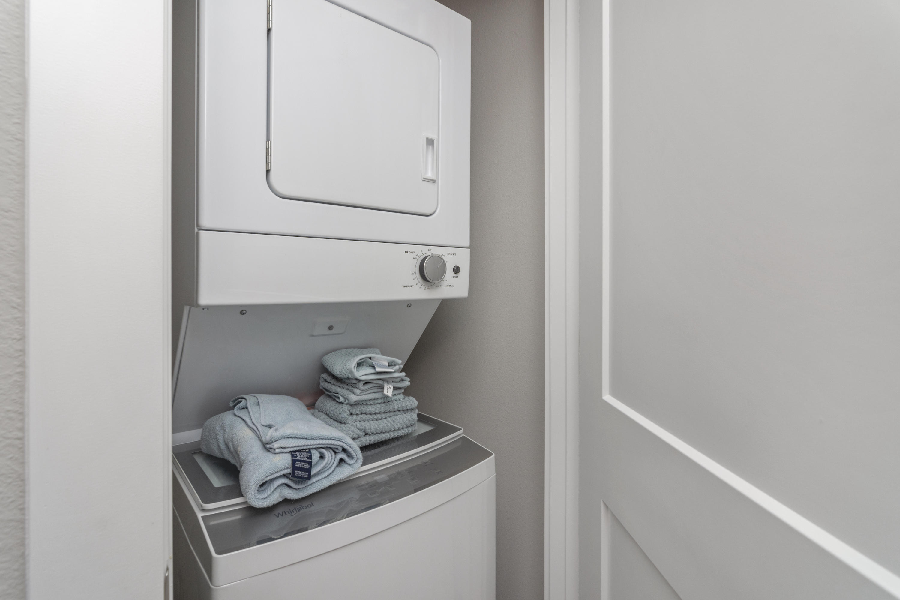 VERANDAS AT FREEPORT - Residential