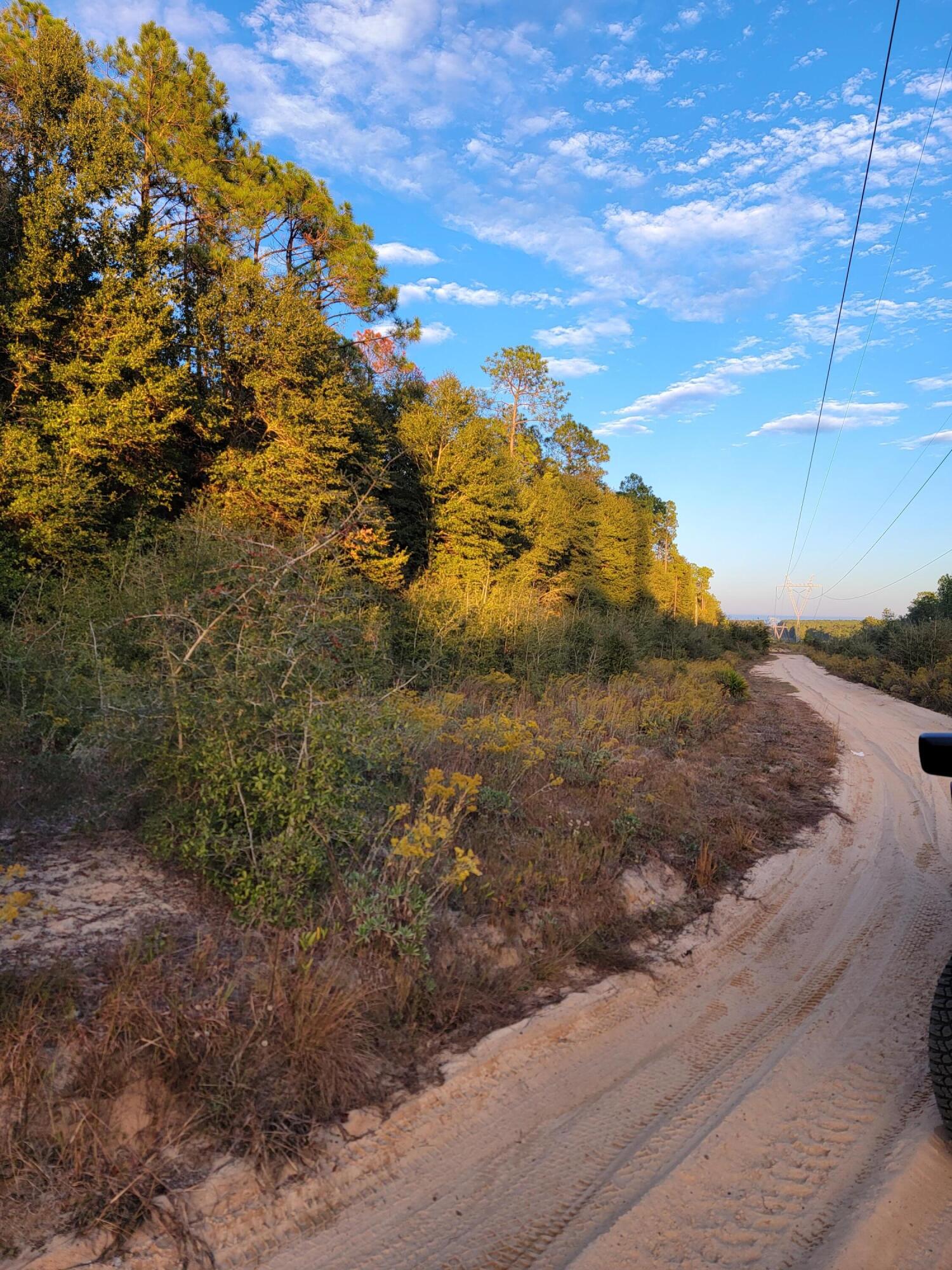 NORTH SUPERGROUP - Land