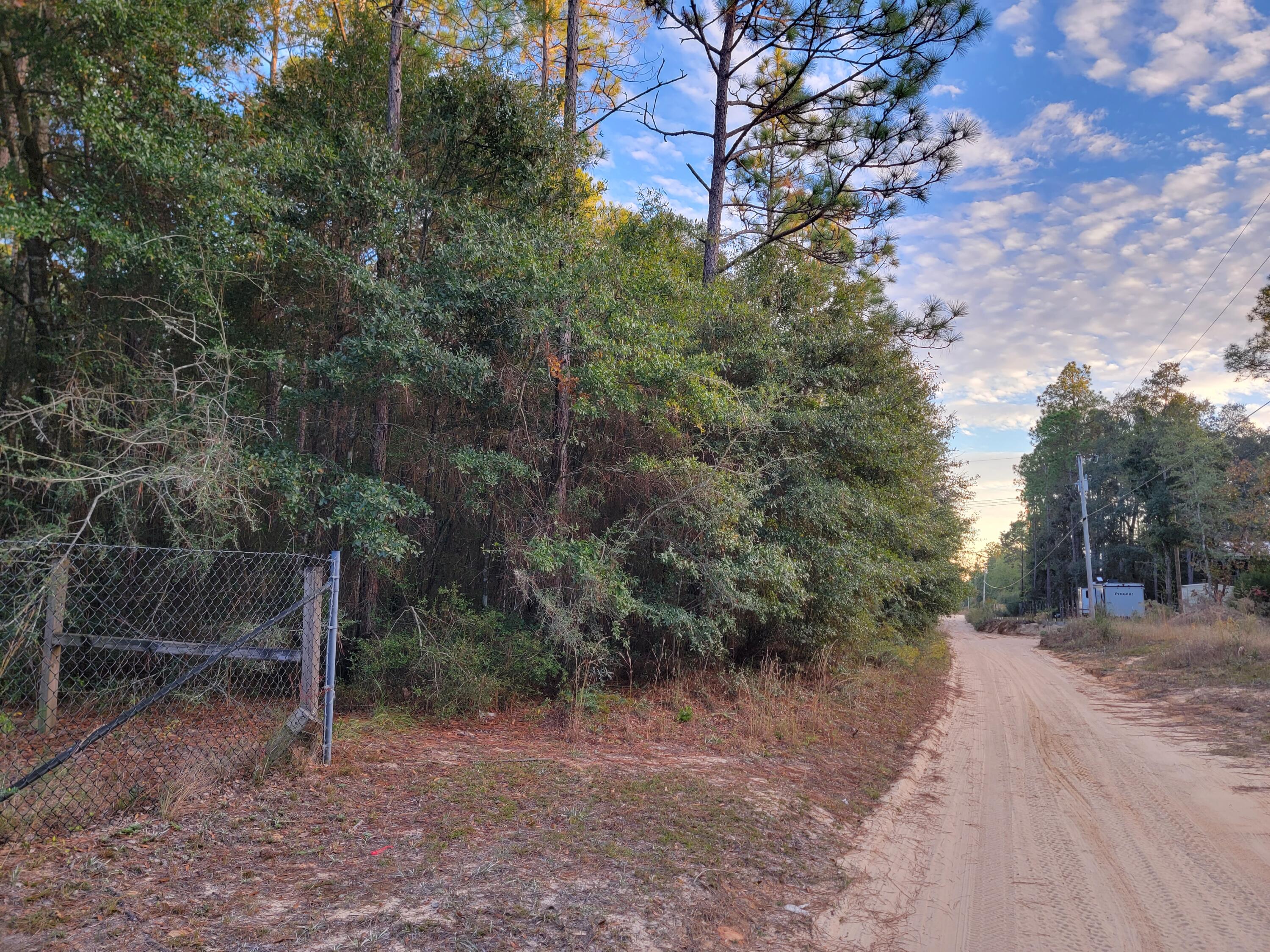 NORTH SUPERGROUP - Land