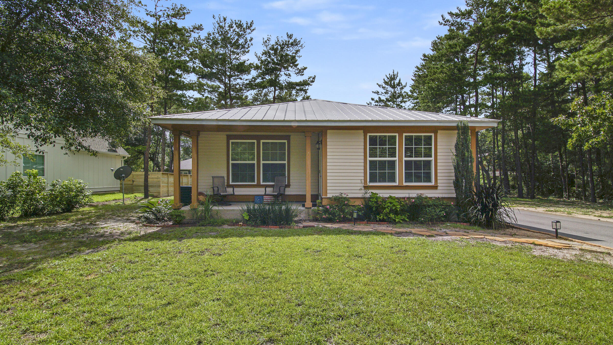DAUGHETTES AMENDED - Residential