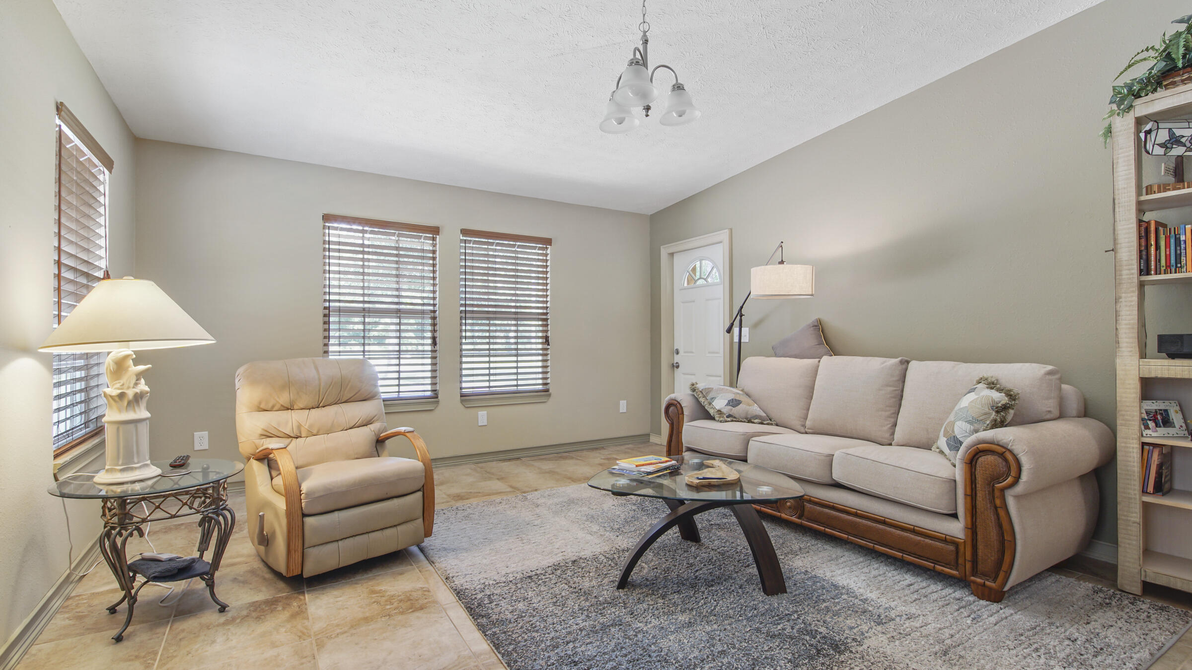 DAUGHETTES AMENDED - Residential