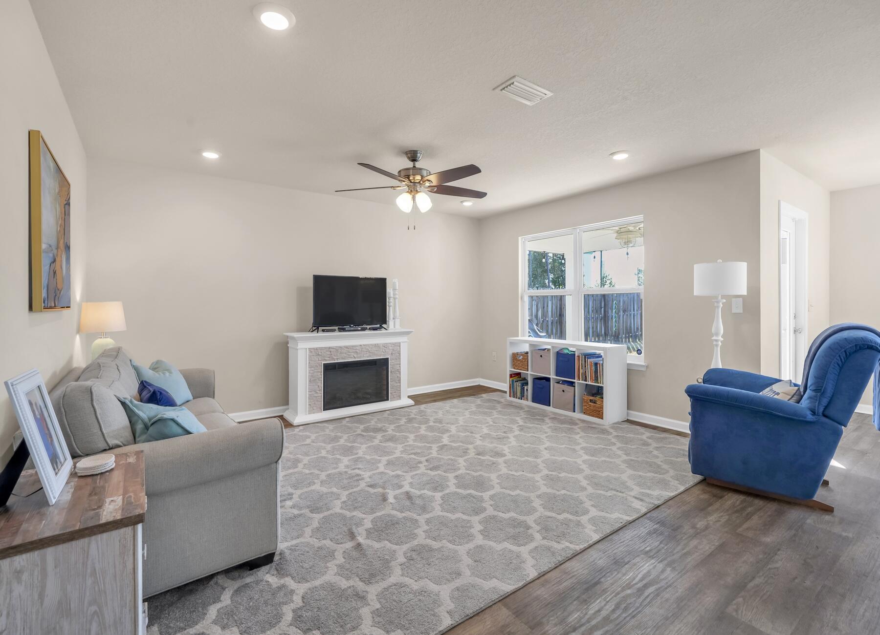 HAMMOCK BAY - Residential