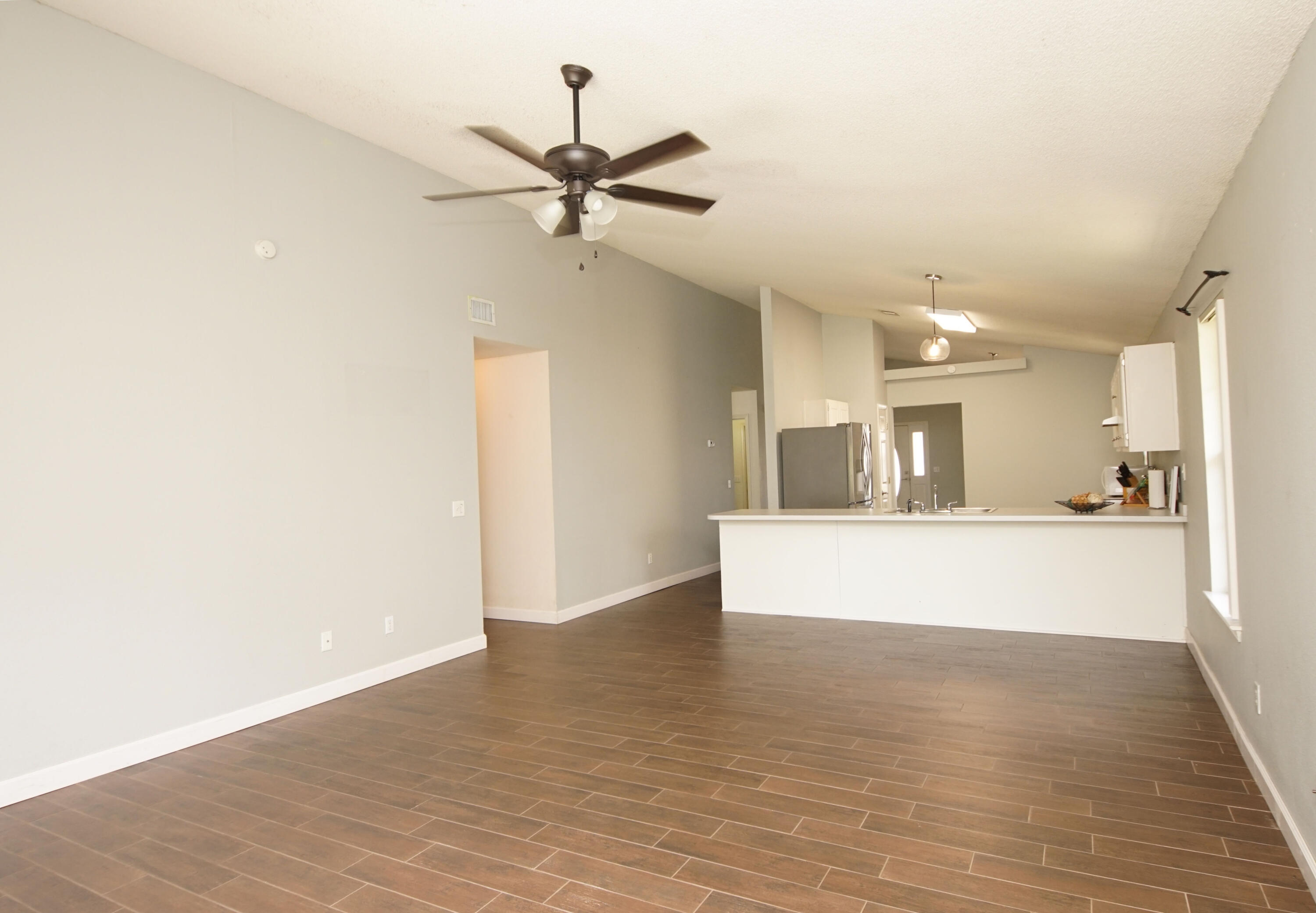 EMERALD VILLAGE S/D - Residential