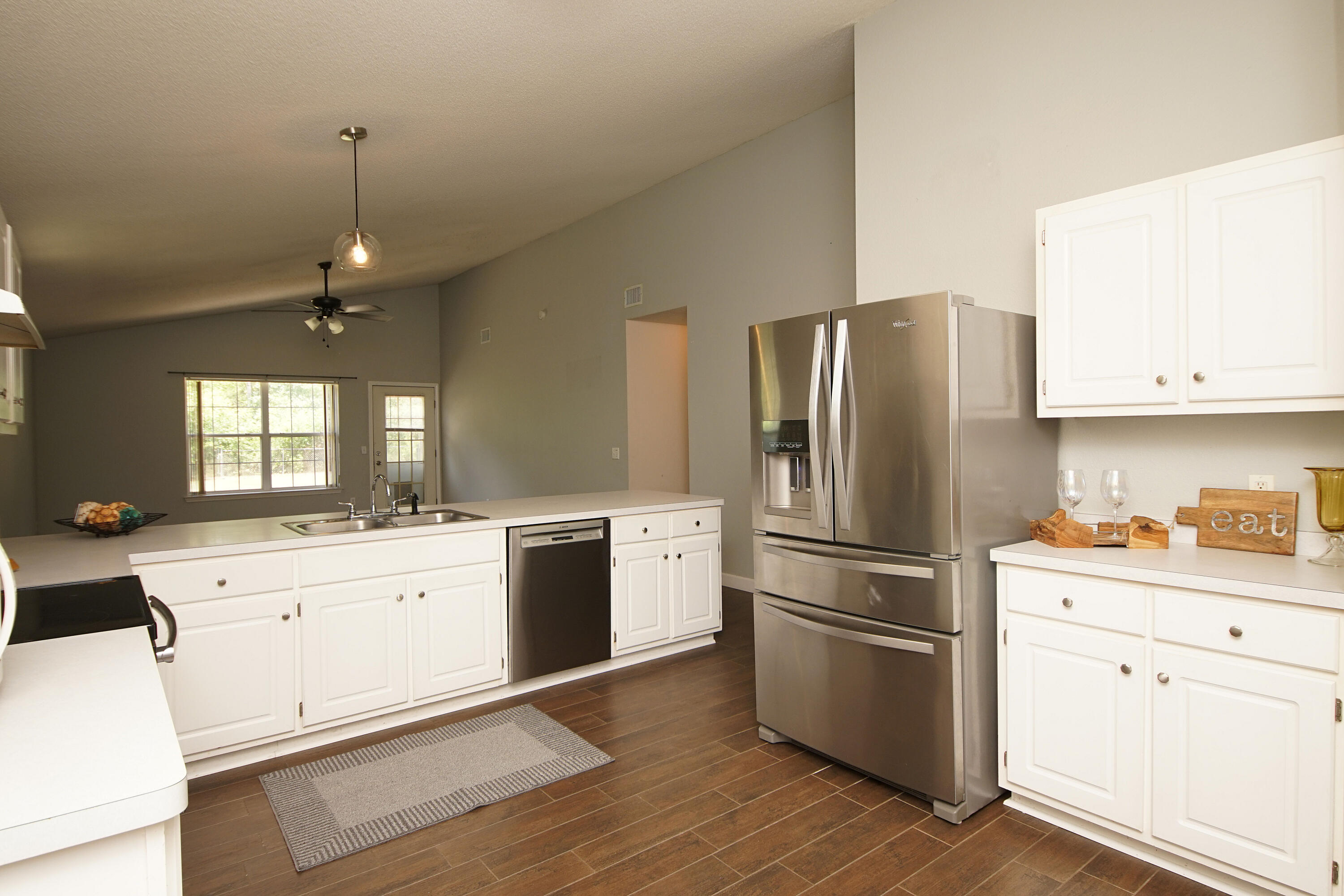 EMERALD VILLAGE S/D - Residential