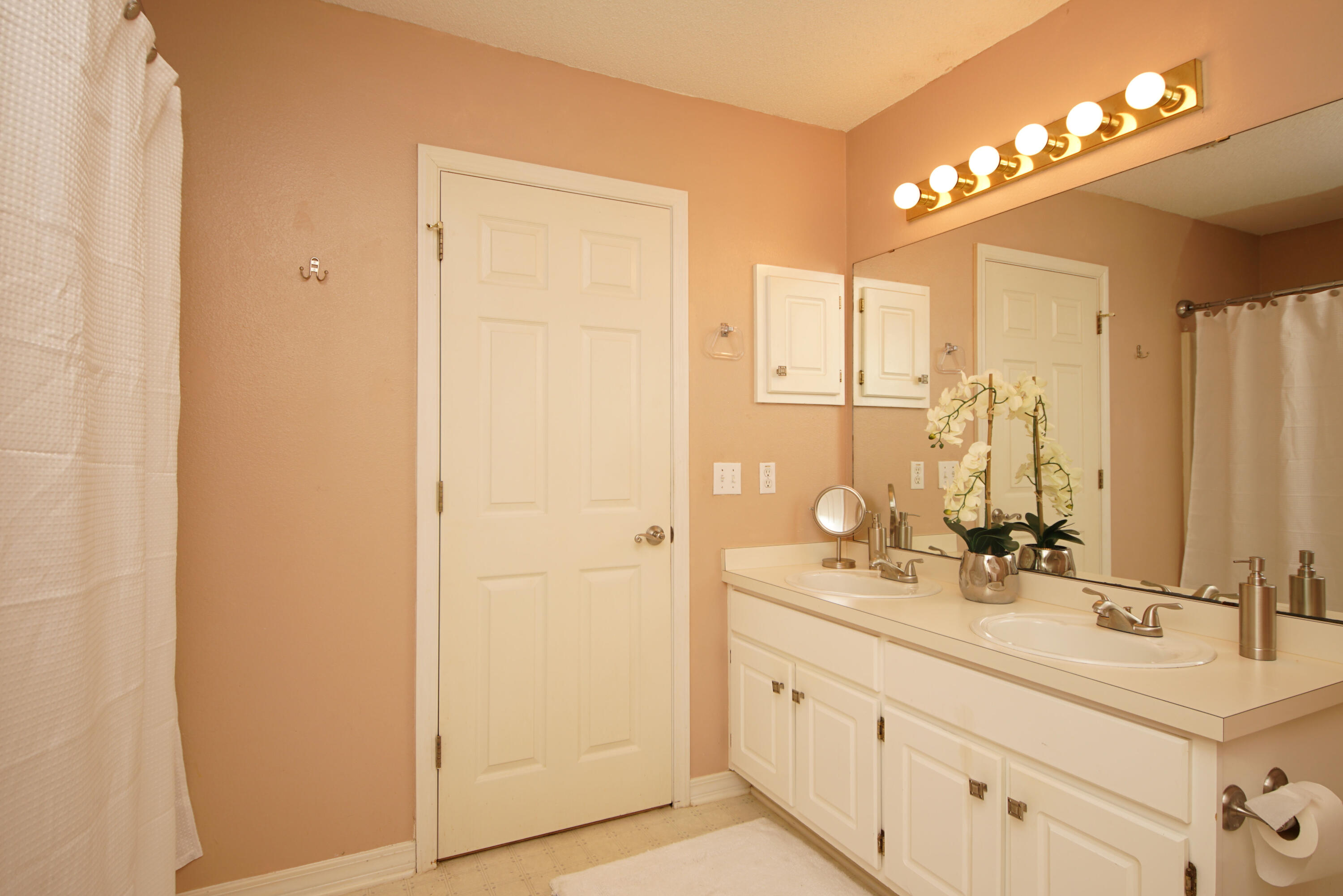 EMERALD VILLAGE S/D - Residential