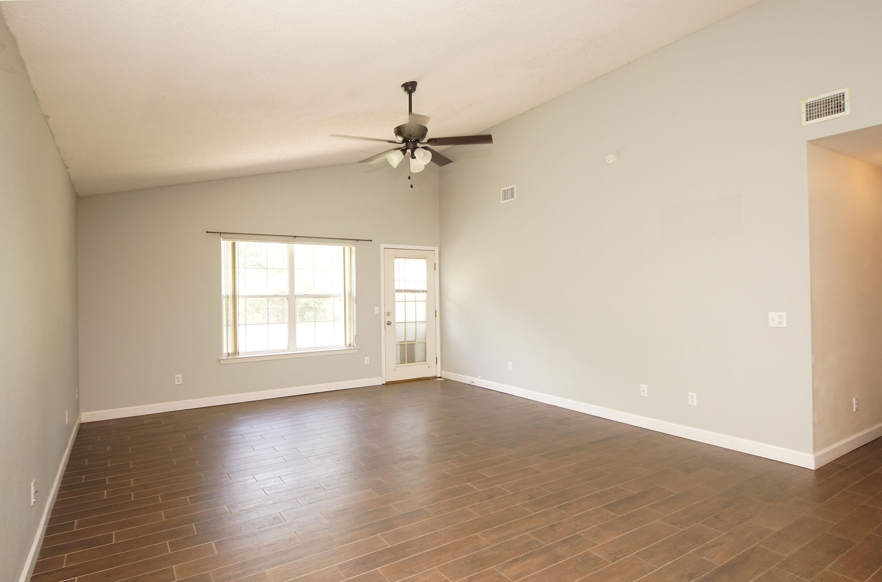 EMERALD VILLAGE S/D - Residential