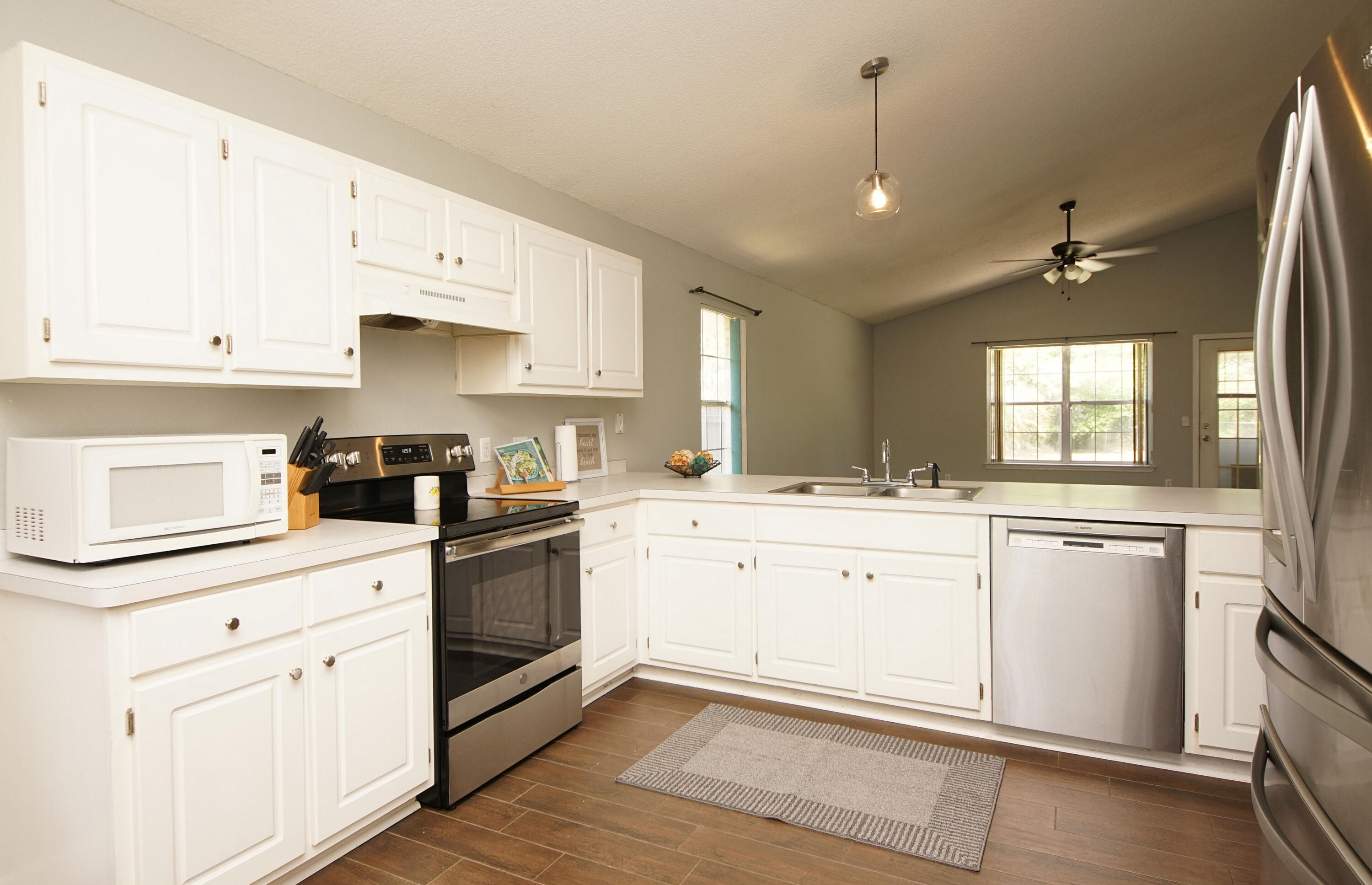 EMERALD VILLAGE S/D - Residential