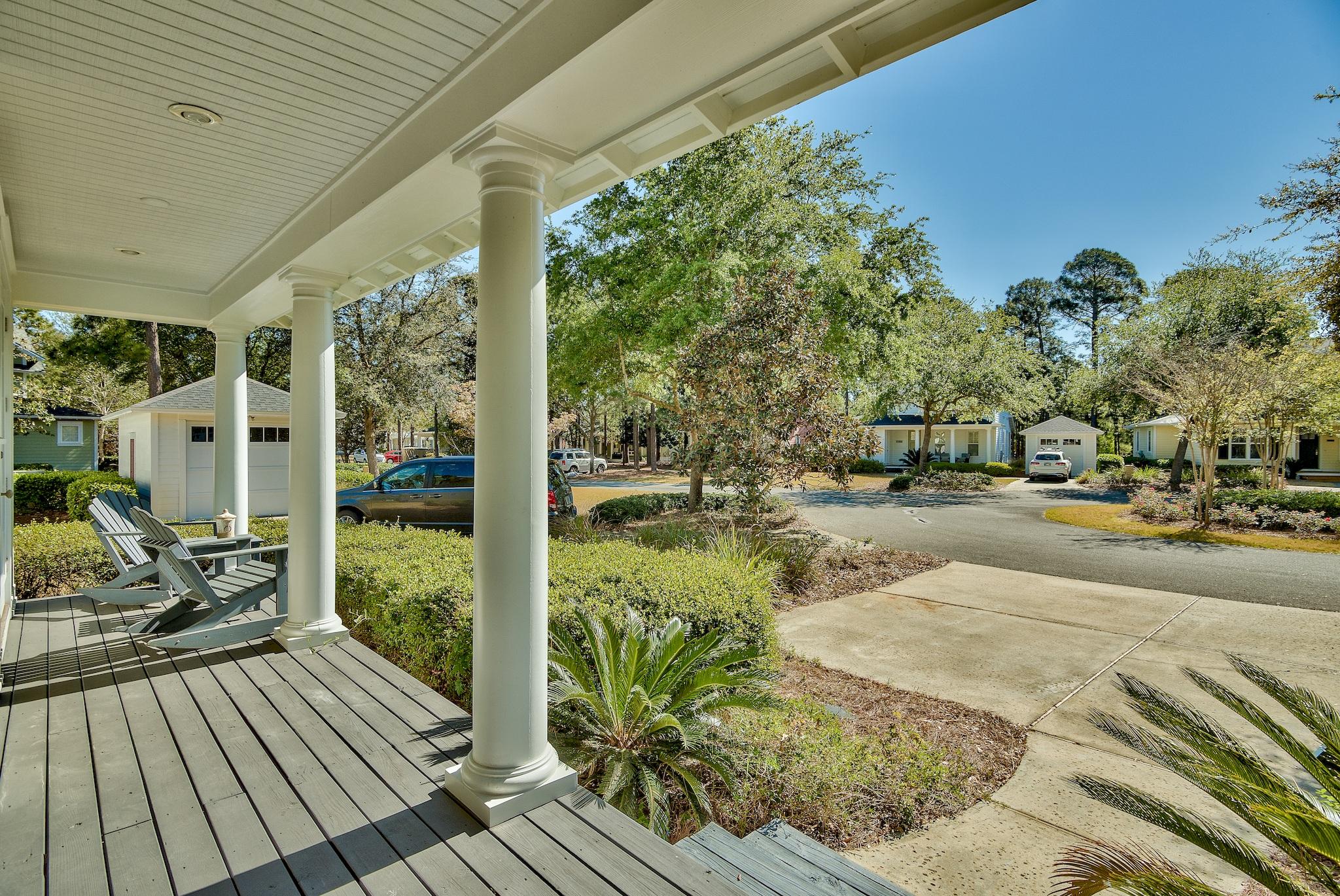 LAUREL GROVE - Residential