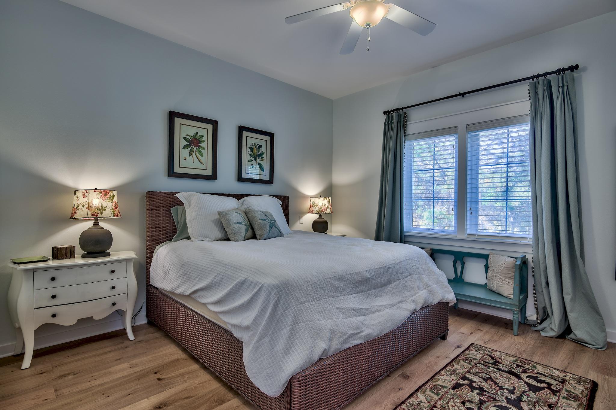 LAUREL GROVE - Residential