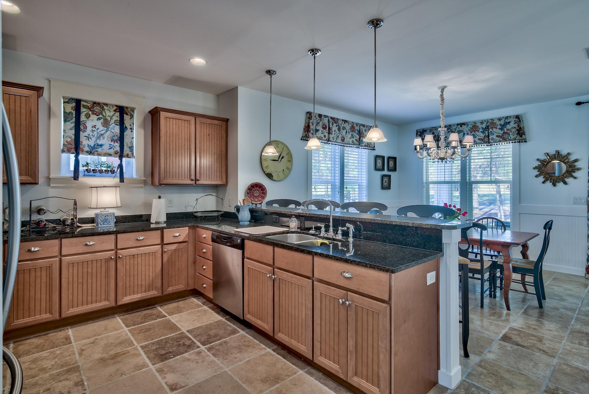 LAUREL GROVE - Residential