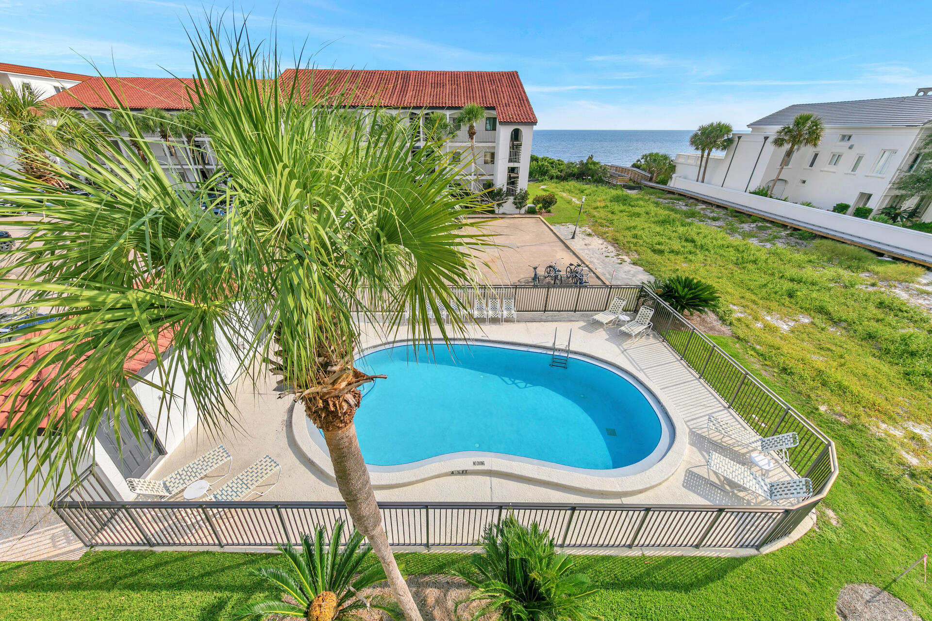 PALMS AT SEAGROVE CONDO - Residential