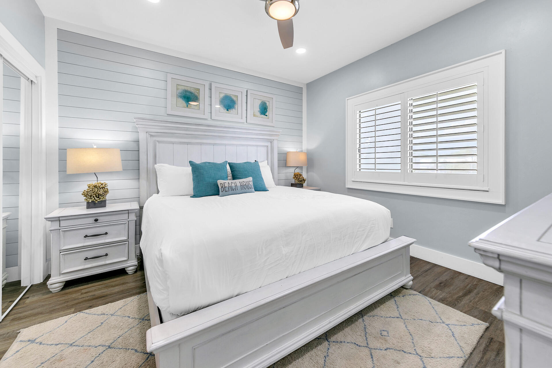 PALMS AT SEAGROVE CONDO - Residential