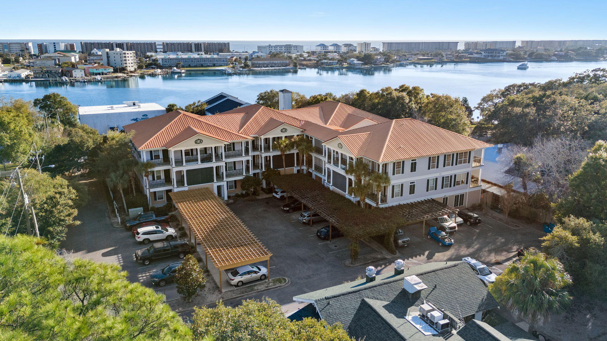 SNAPPER COVE T/H - Residential