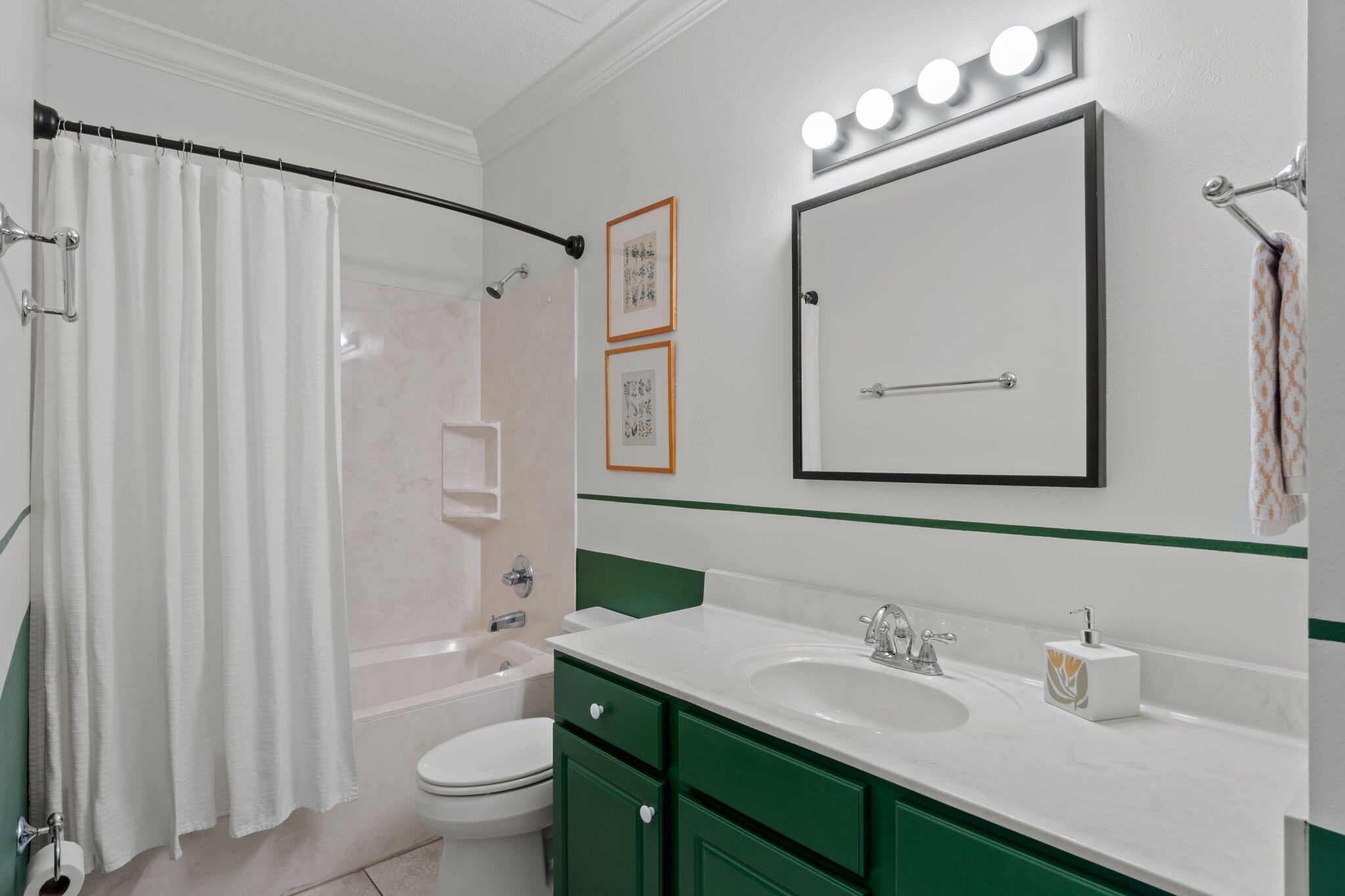 SNAPPER COVE T/H - Residential