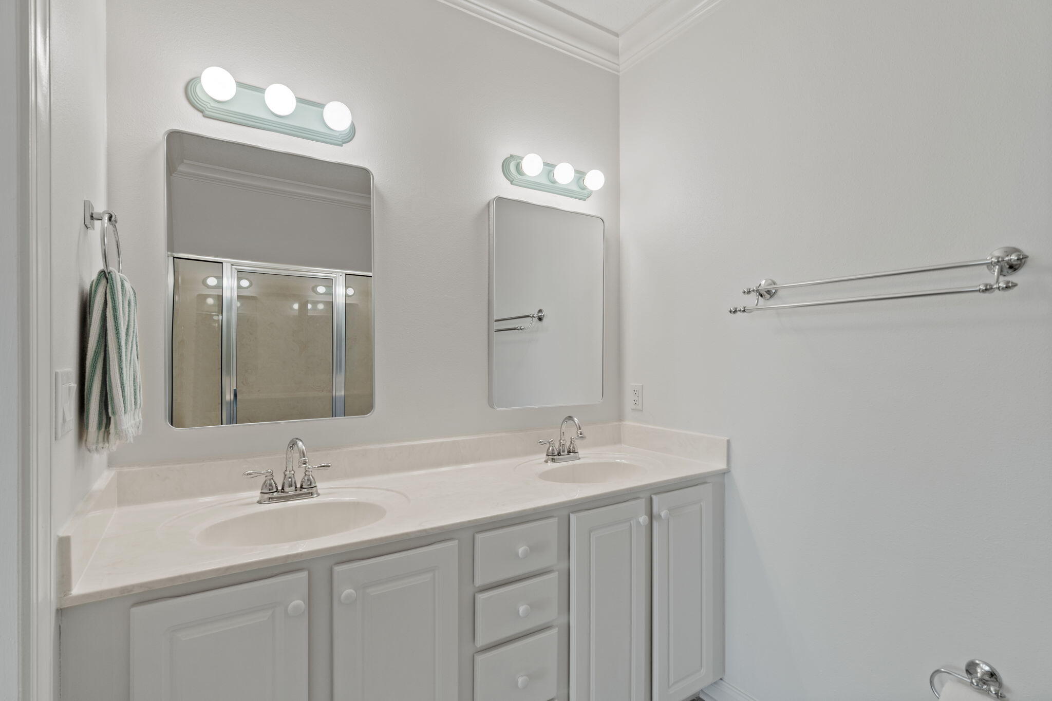 SNAPPER COVE T/H - Residential