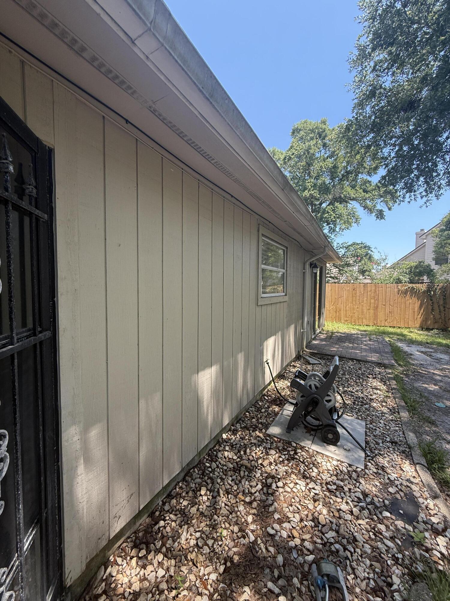 CROSSWINDS LANDING - Residential Lease