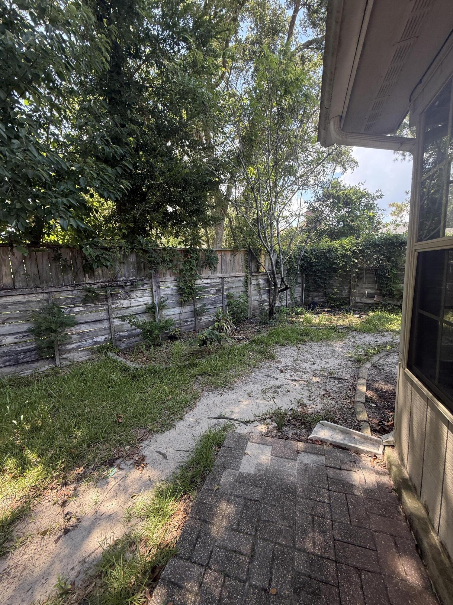 CROSSWINDS LANDING - Residential Lease