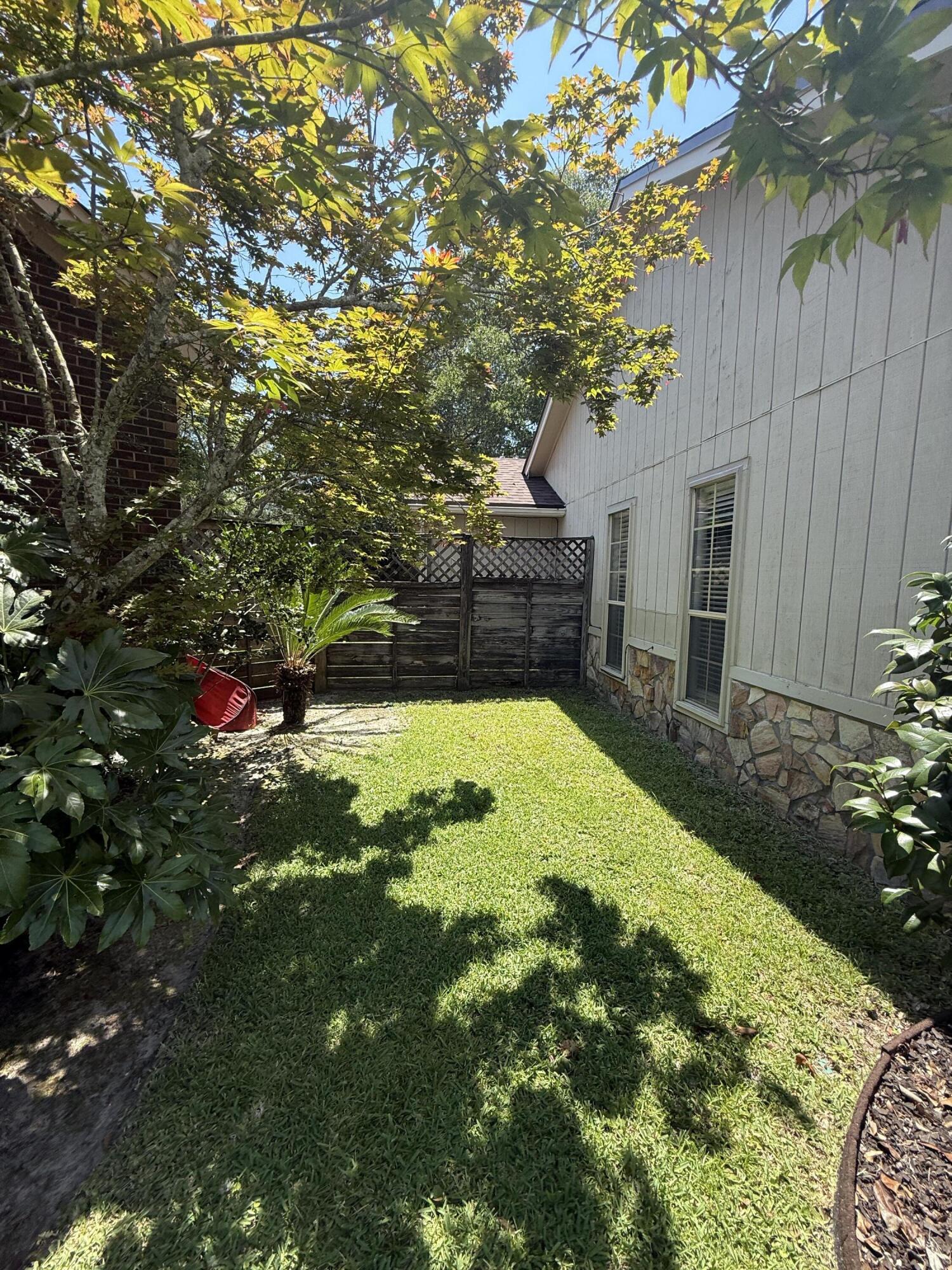 CROSSWINDS LANDING - Residential Lease