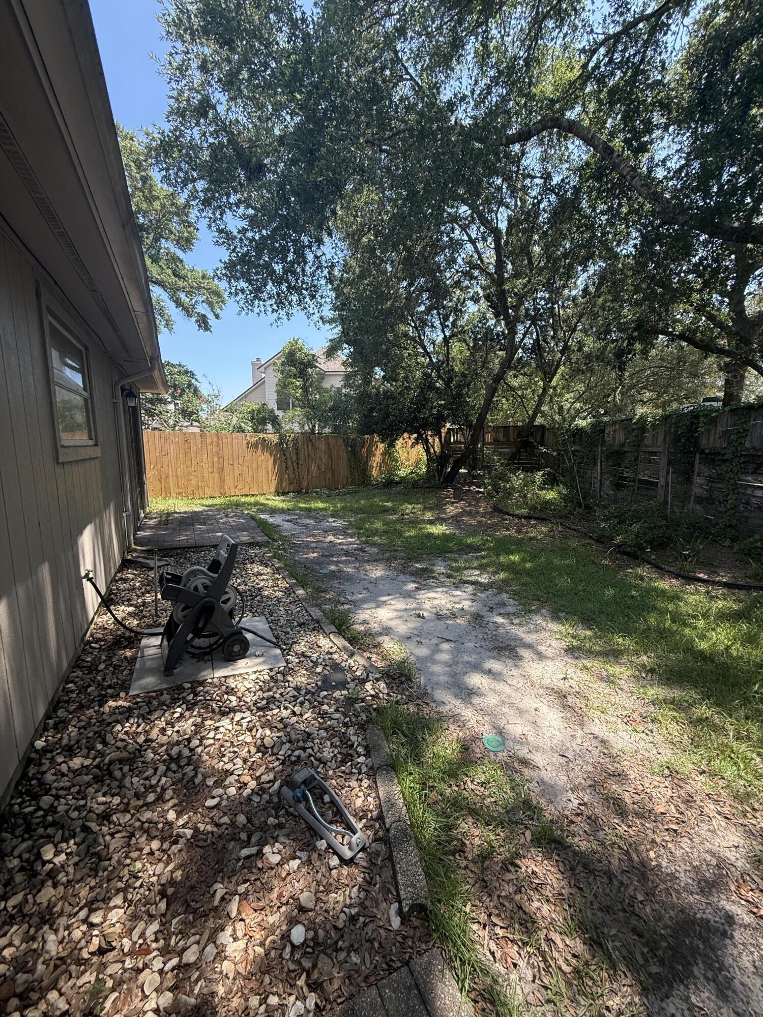 CROSSWINDS LANDING - Residential Lease