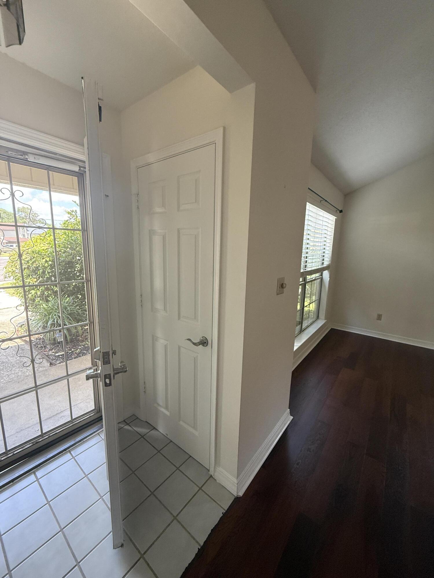 CROSSWINDS LANDING - Residential Lease