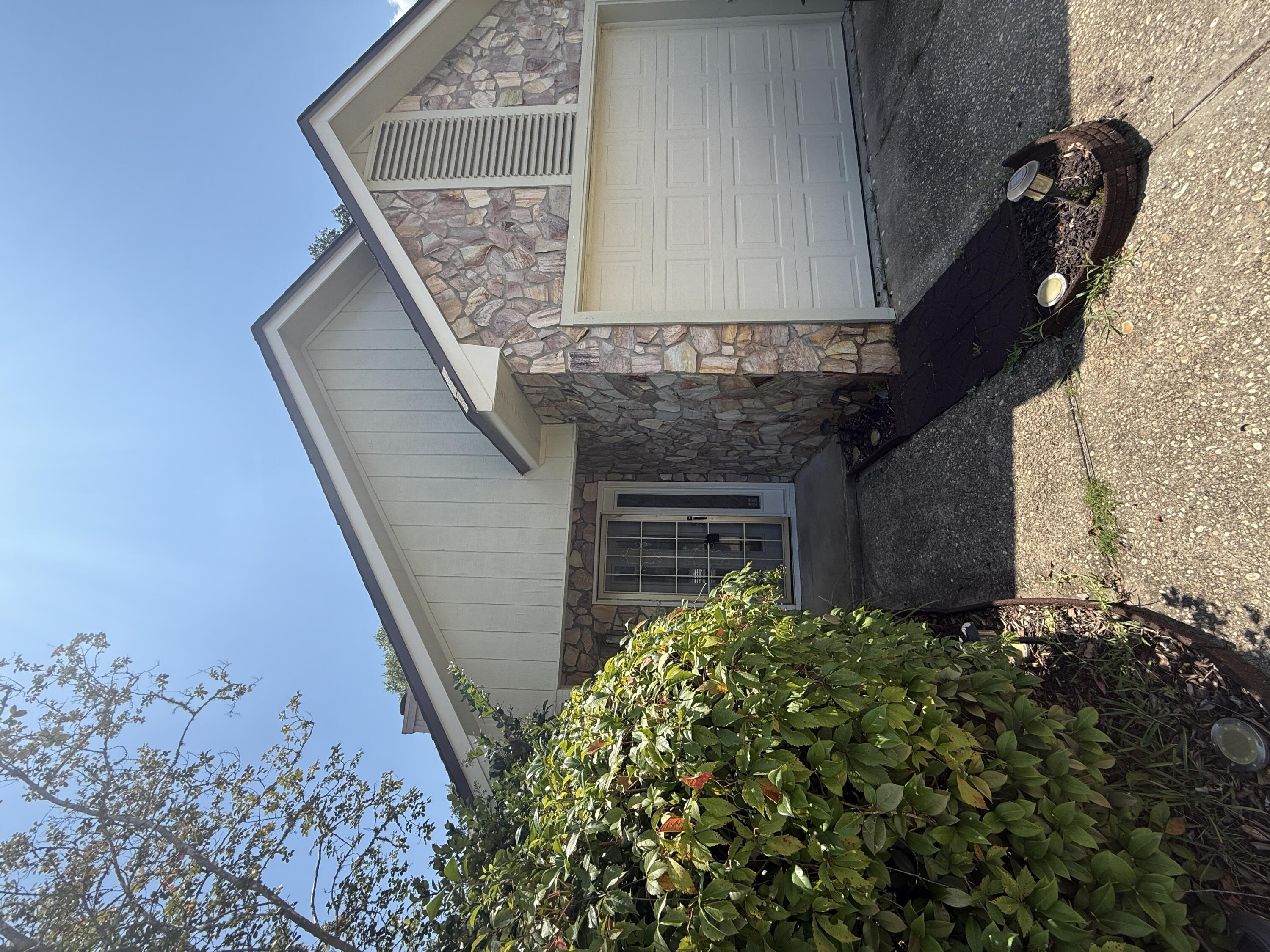 Adorable cul-de-sac home in sought after Crosswinds Landing! This easy to maintain home is conveniently located about 15 mins from Hurlburt Field, Eglin AFB & the beach! Brand new hardwood floors throughout the living area. The double-sided gas fireplace offers a visual centerpiece to the open floor plan. The kitchen features stainless steel appliances & a nicely sized breakfast bar. There are 3 bedrooms; one of which could make a great office with plenty of natural light. The master suite has its own backyard access to a private screened-in porch. The ensuite has a dual sink vanity & separate shower space.Contact 850-903-4776 to schedule your showing.