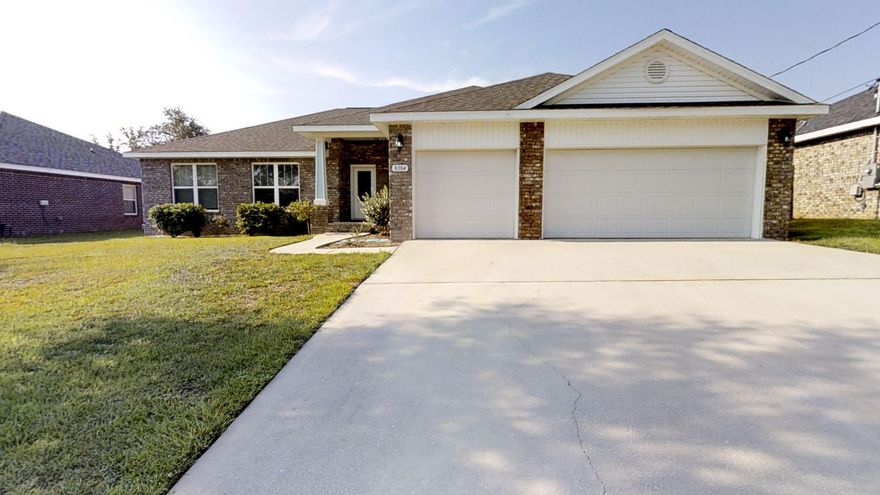 Pretty new, just for you! This beautifully designed home with an open and spacious living area, crowned with 10 ft ceilings easily makes this the heart of the home. The well thought out floor plan with split bedrooms, modern design and large windows bathe each room with tons of natural light. The Bermuda Bay floor plan boasts a designer kitchen with beautiful granite countertops and an impressive dining cafe. The stainless steel appliances and accent lighting add even more appeal to this home. The Master Suite is tucked away with grand walk-in closets, separate shower complete with a garden tub. Convenient Hollywood bathroom between bedrooms 3 and 4 adds functionality to the home. Love the outdoors, generous covered porch and privacy fenced backyard. All this and a 3 car garage