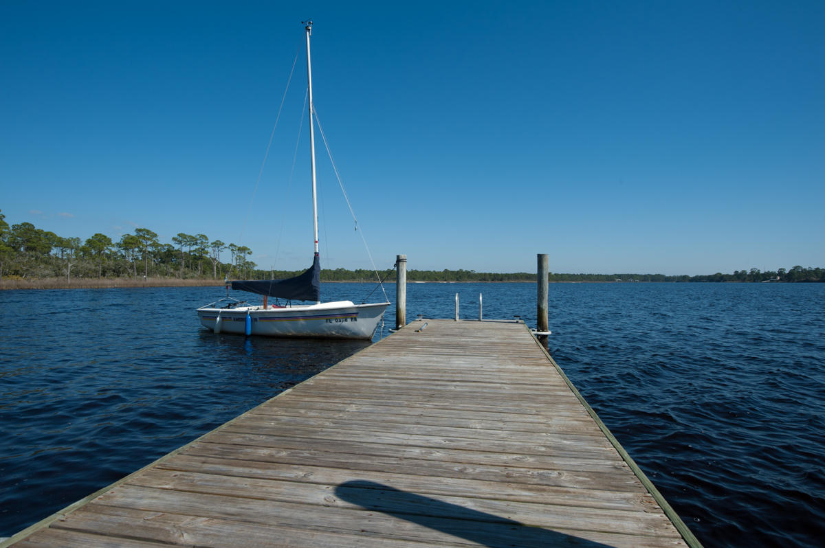 WILD HERON LAKESIDE LODGE - Residential